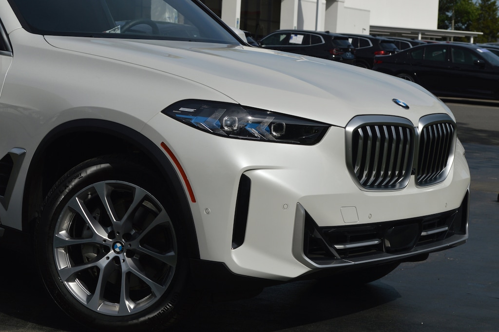 Certified 2025 BMW X5 xDrive40i SUV