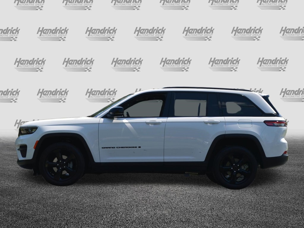 Used 2023 Jeep Grand Cherokee Altitude X SUV