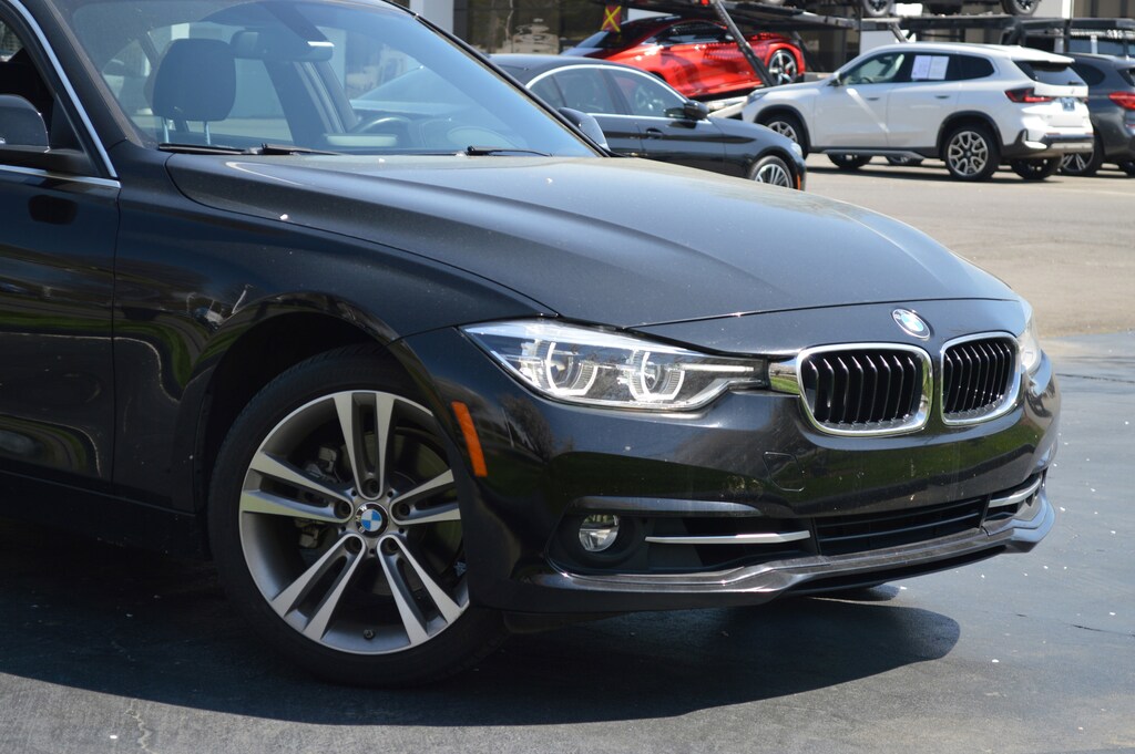 Used 2018 BMW 3 Series 330i Sedan