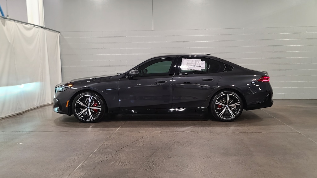 Used 2026 BMW 5 Series 530i xDrive Sedan