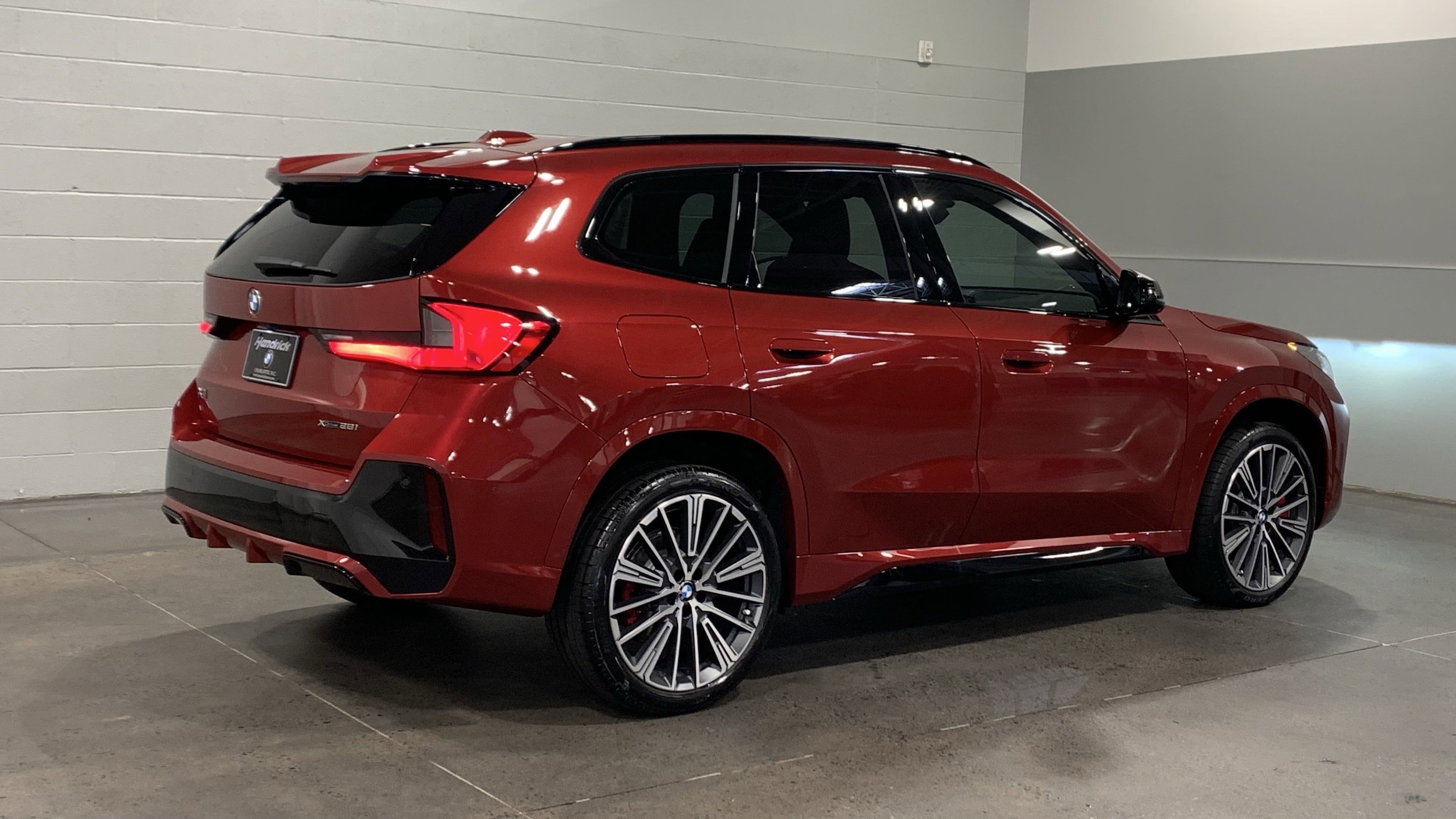 2026 BMW X1 xDrive28i photo 3