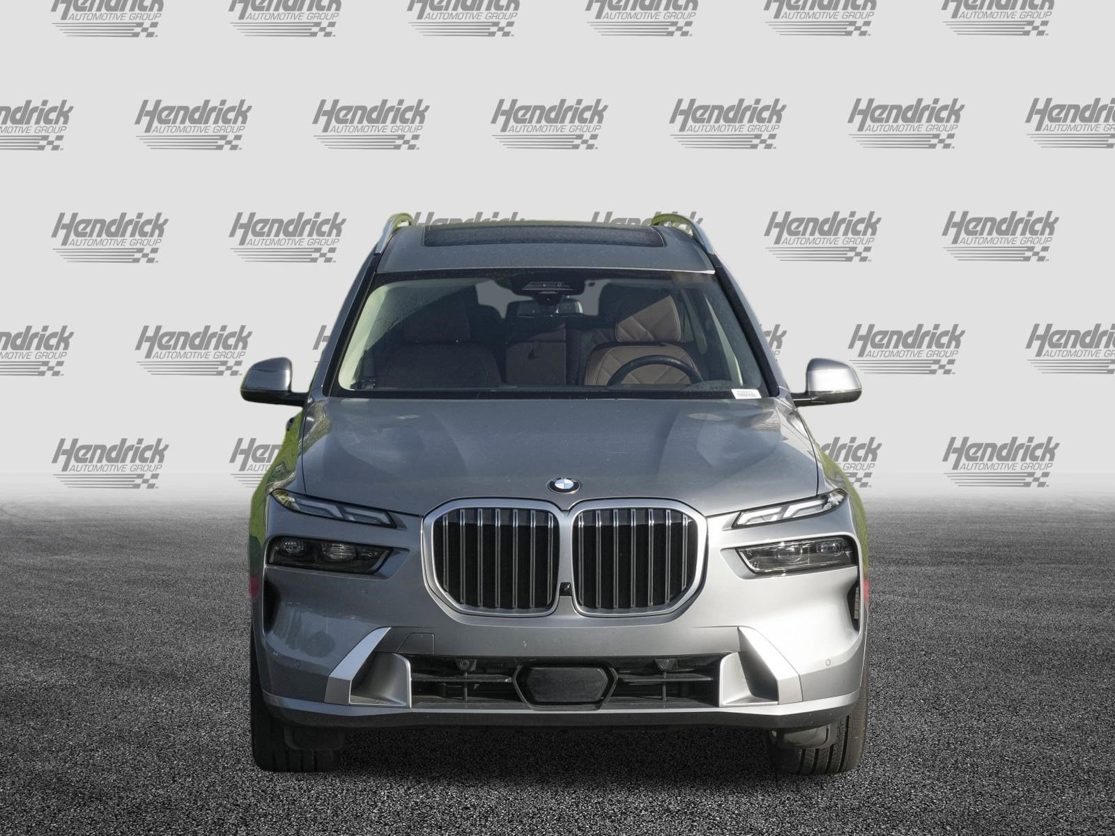 2026 BMW X7 xDrive40i photo 2
