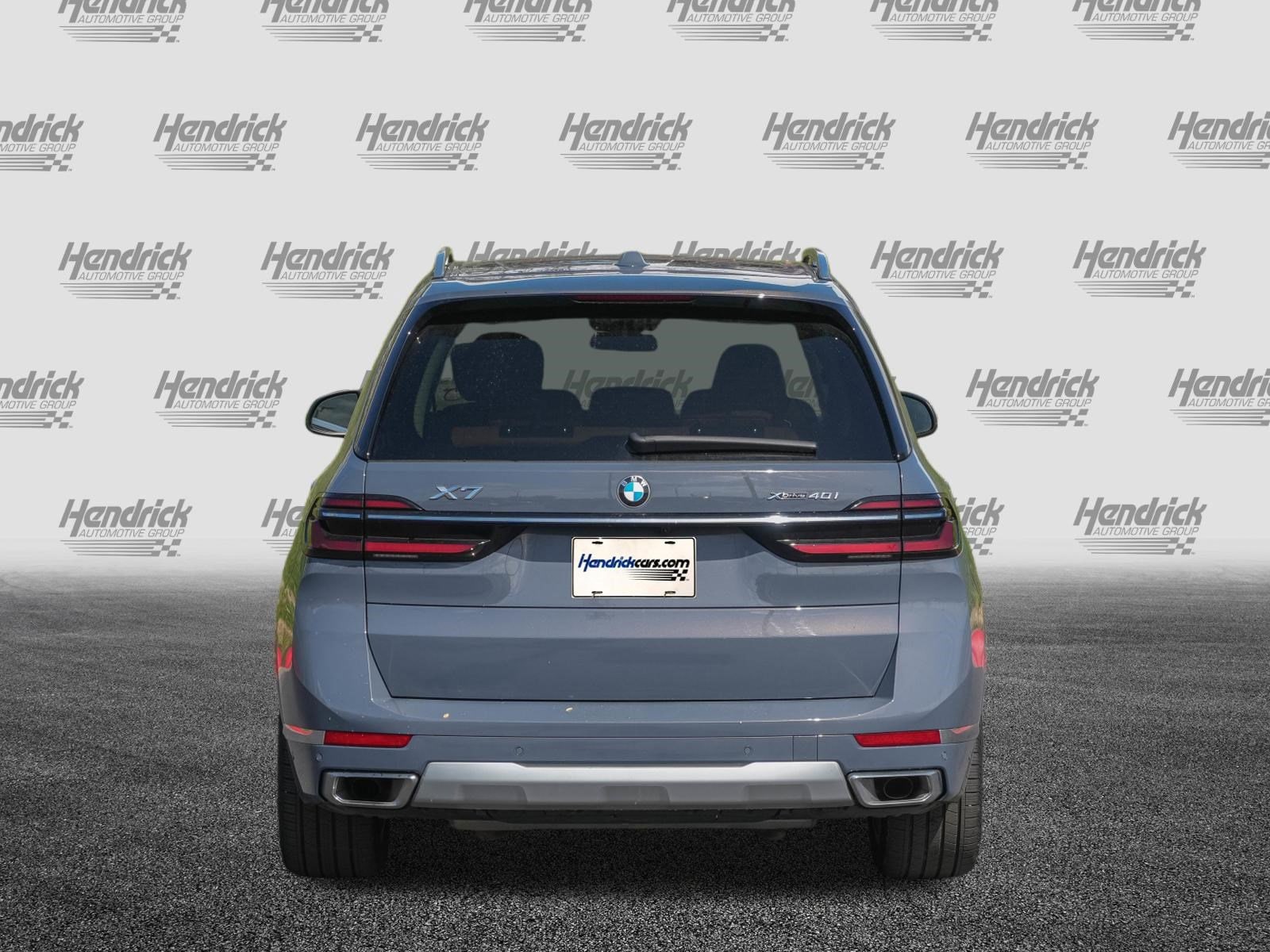 2026 BMW X7 xDrive40i photo 3