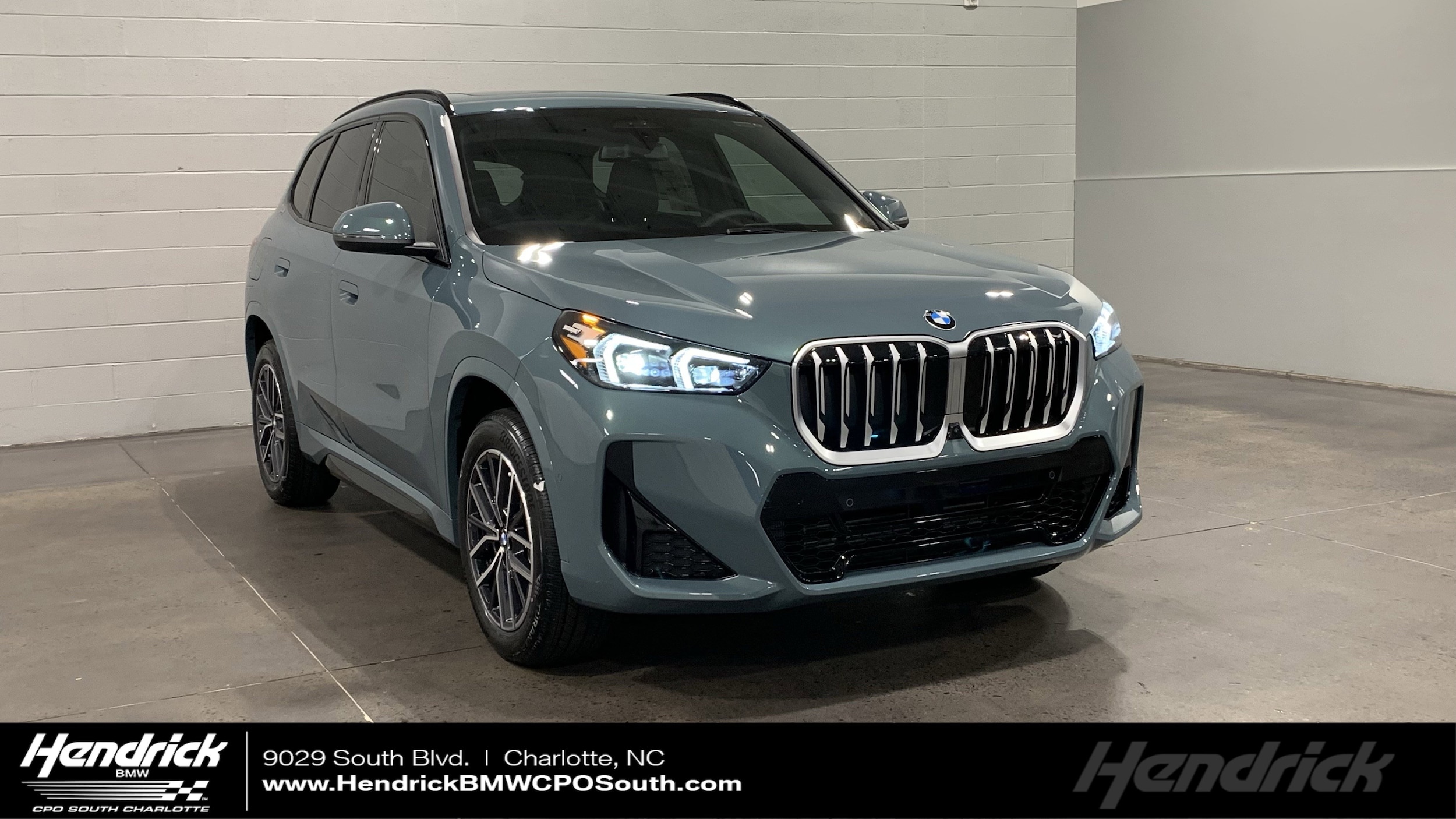 2026 BMW X1 28i's photo