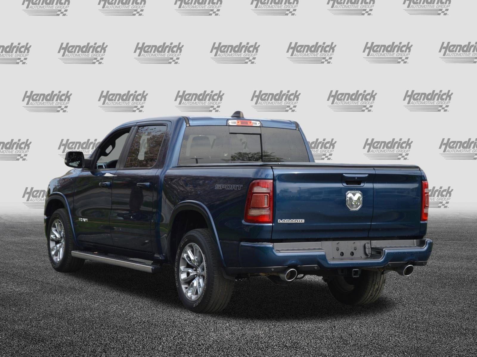 2020 Ram 1500 Laramie photo 3