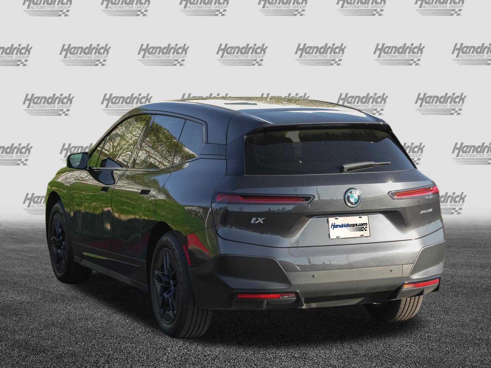 2024 BMW iX xDrive50 photo 6