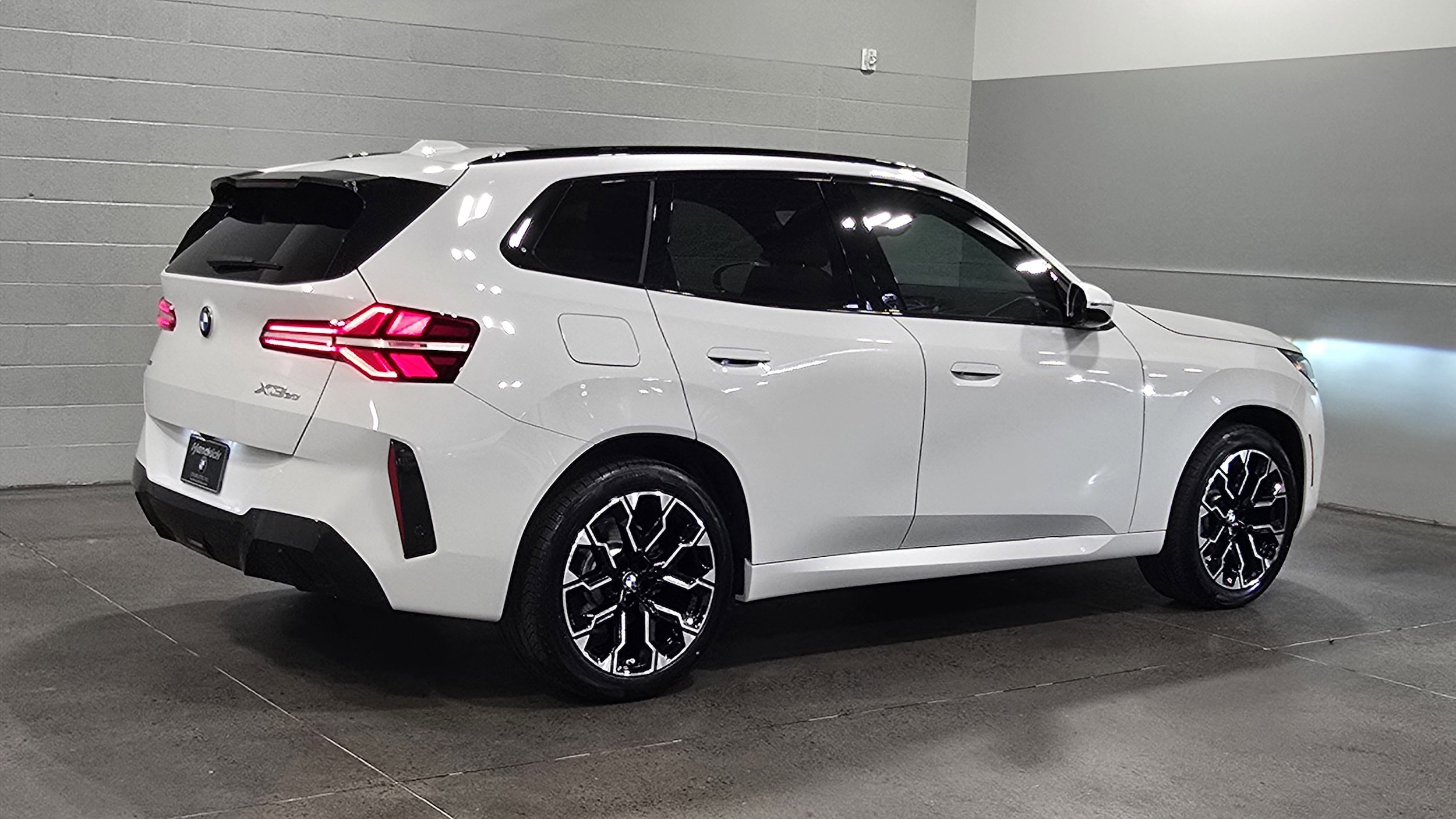 2026 BMW X3 30 xDrive photo 3