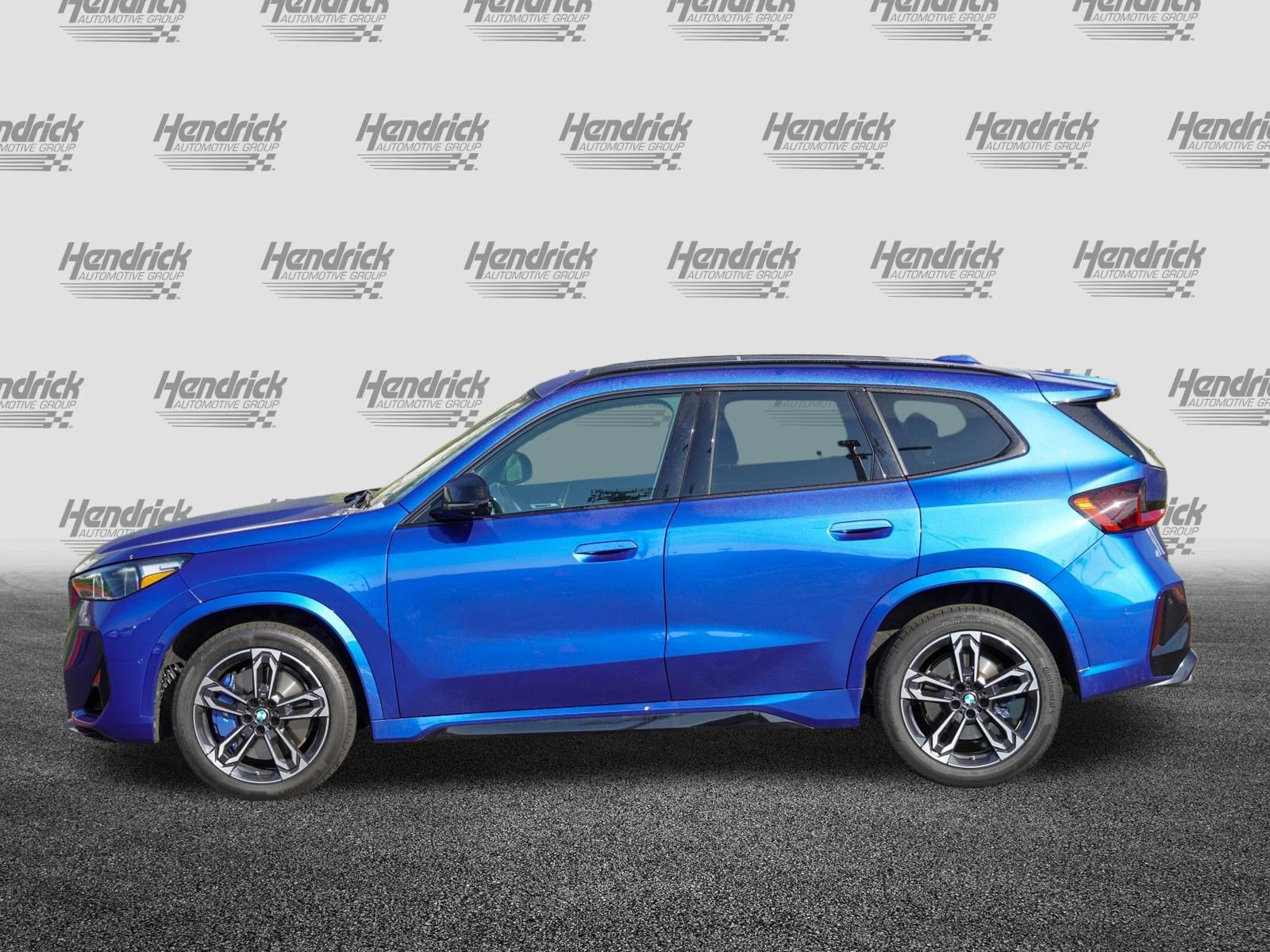 2025 BMW X1 M35i photo 5