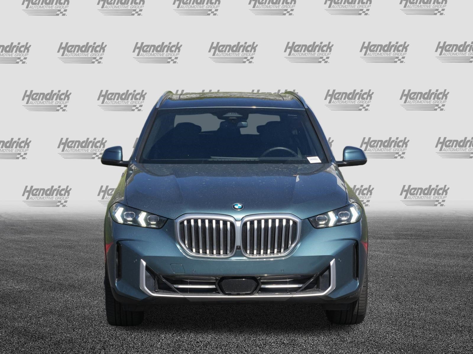2026 BMW X5 xDrive40i photo 2