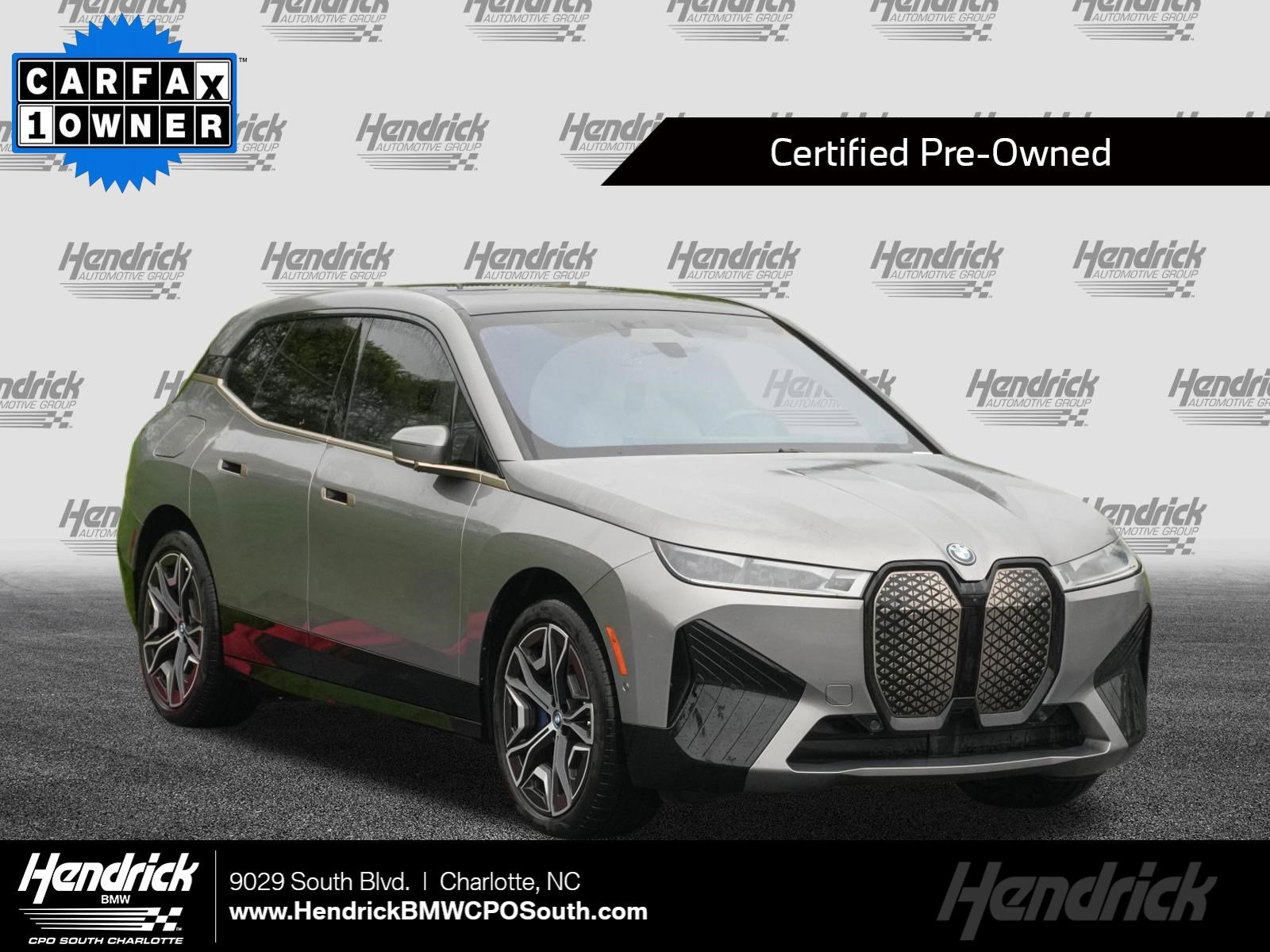 2024 BMW iX xDrive50's photo