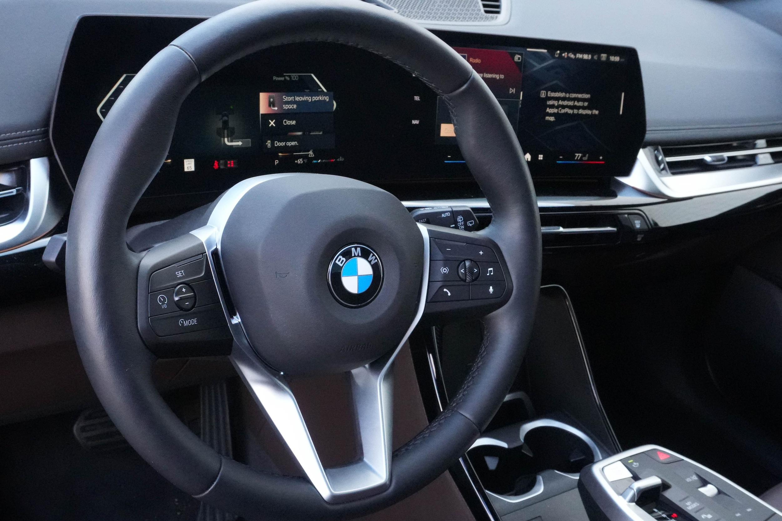 2025 BMW X1 xDrive28i photo 6