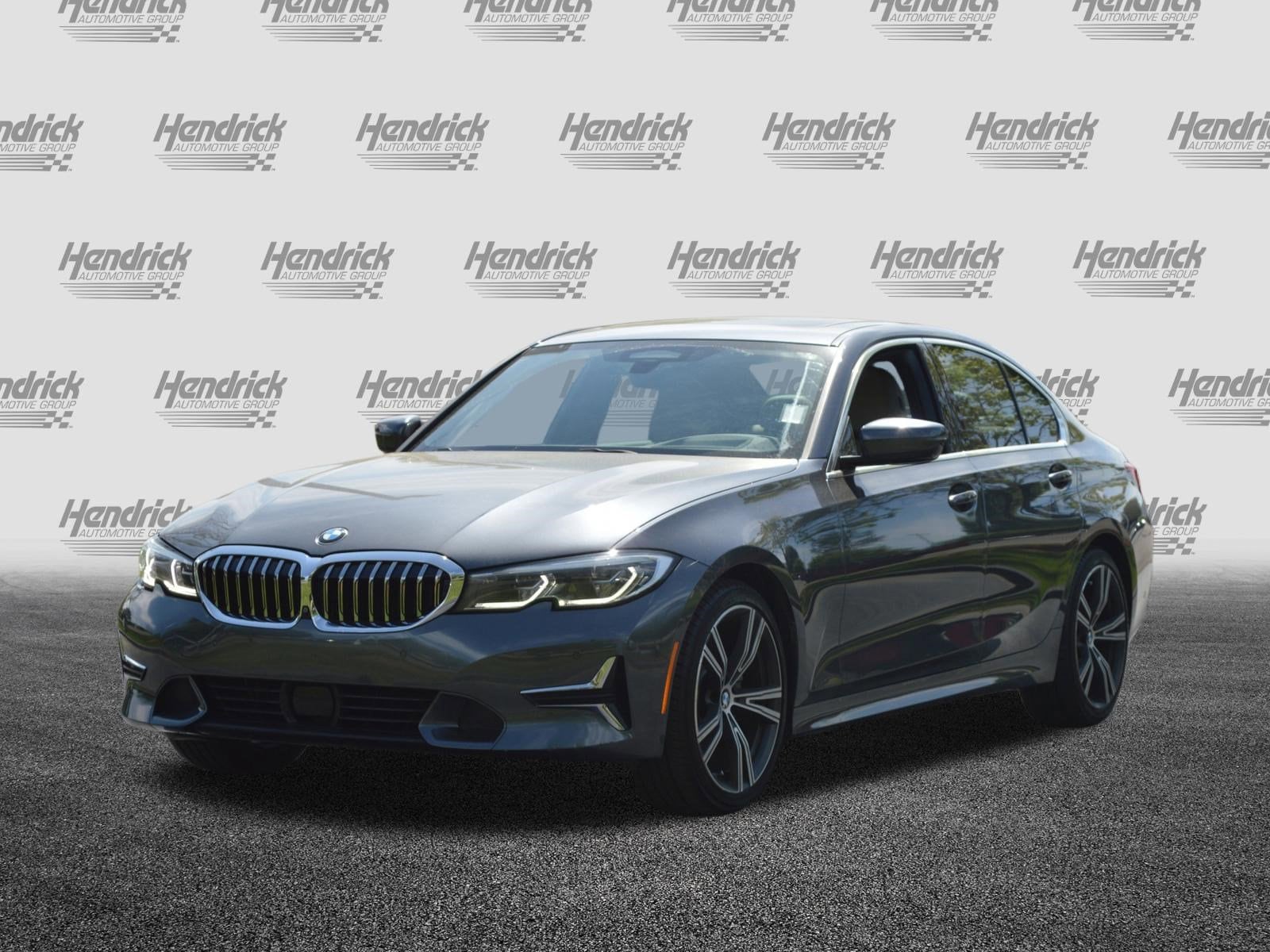 2019 BMW 3 Series 330i photo 6