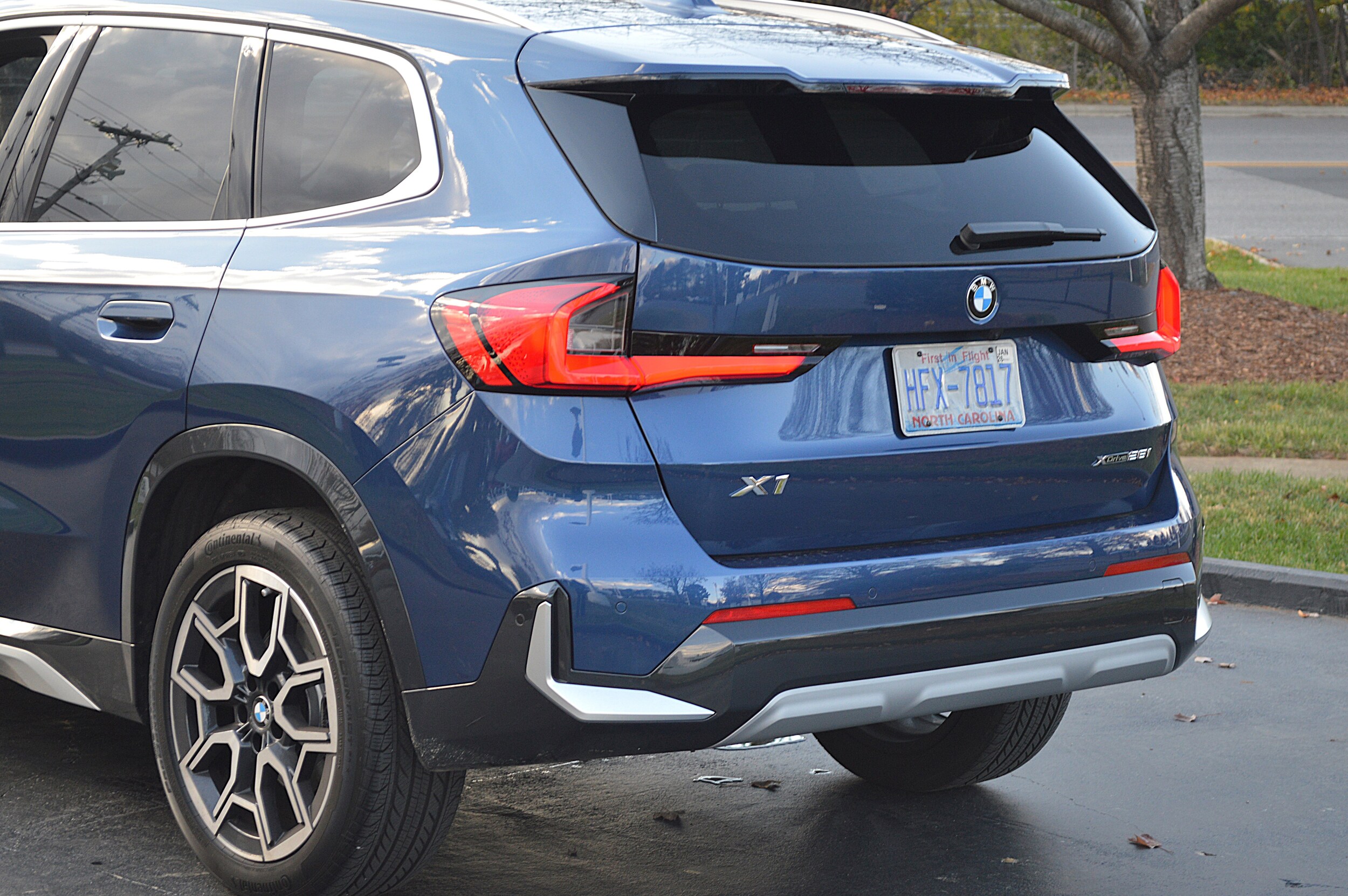 2025 Bmw X1 XDrive28i photo 2