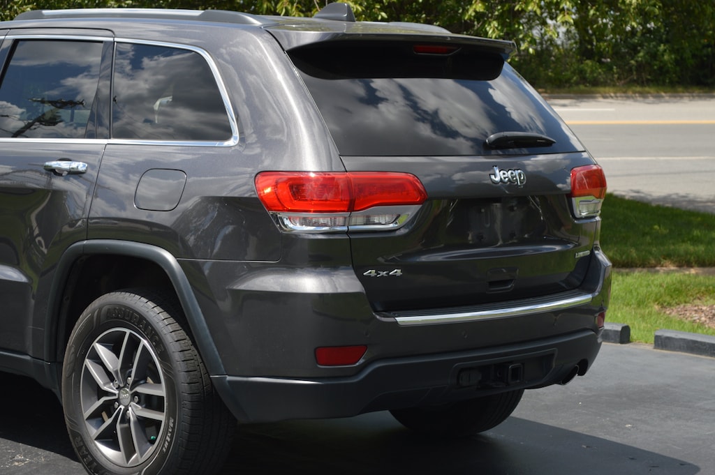Used 2017 Jeep Grand Cherokee Limited SUV
