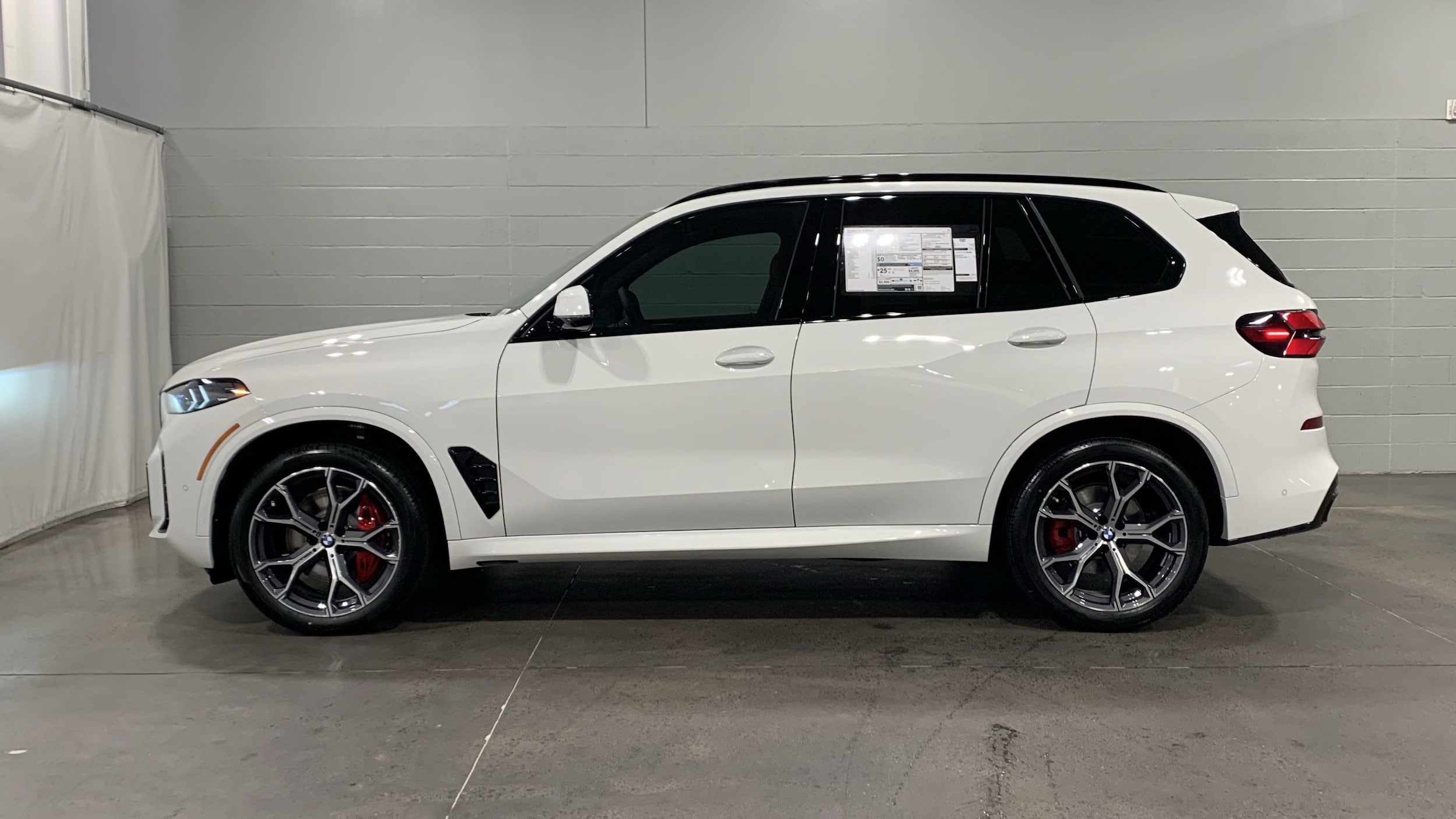 2026 BMW X5 sDrive40i photo 4