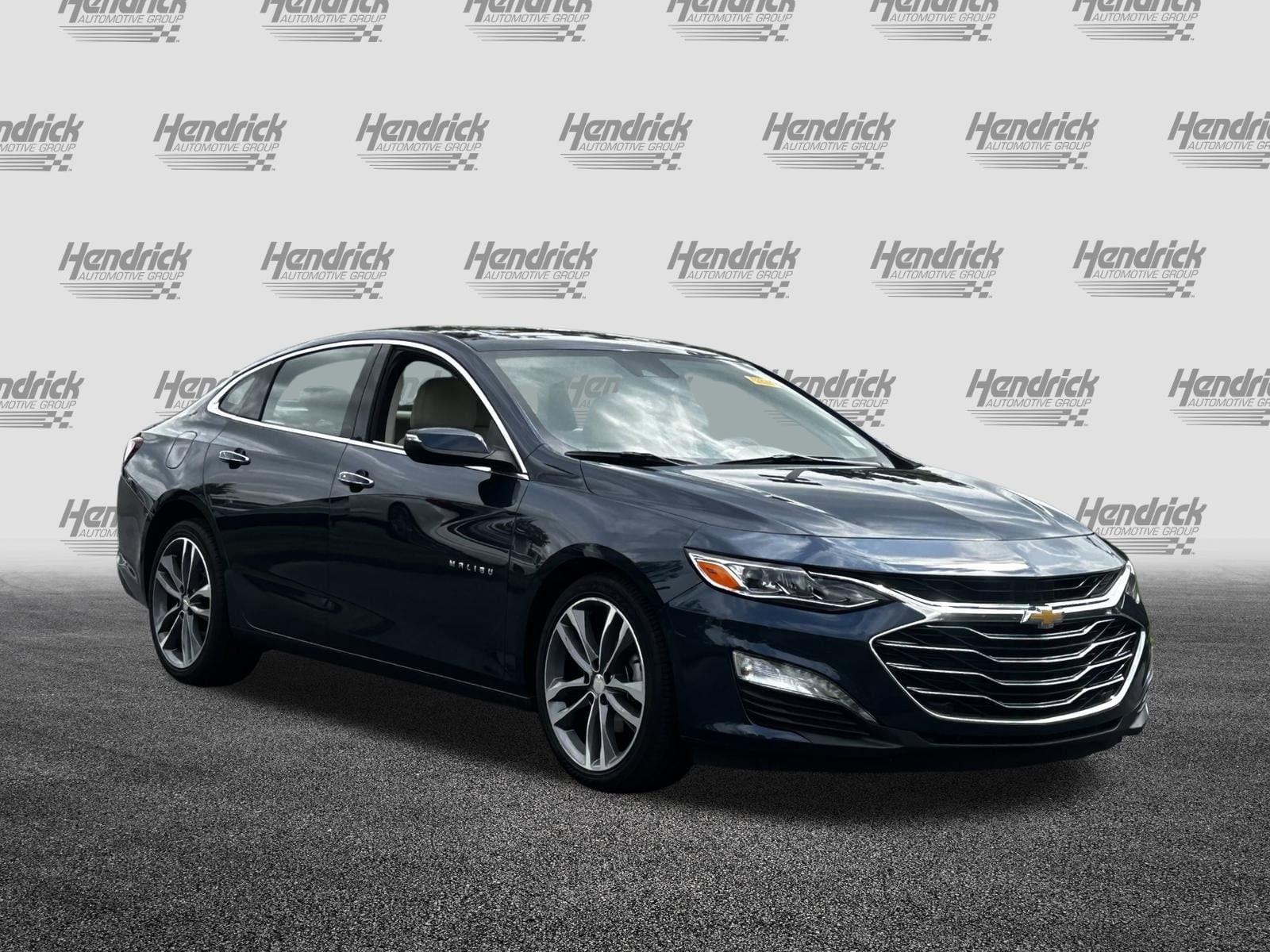 Used 2021 Chevrolet Malibu Premier with VIN 1G1ZE5SX6MF020541 for sale in Wilmington, NC