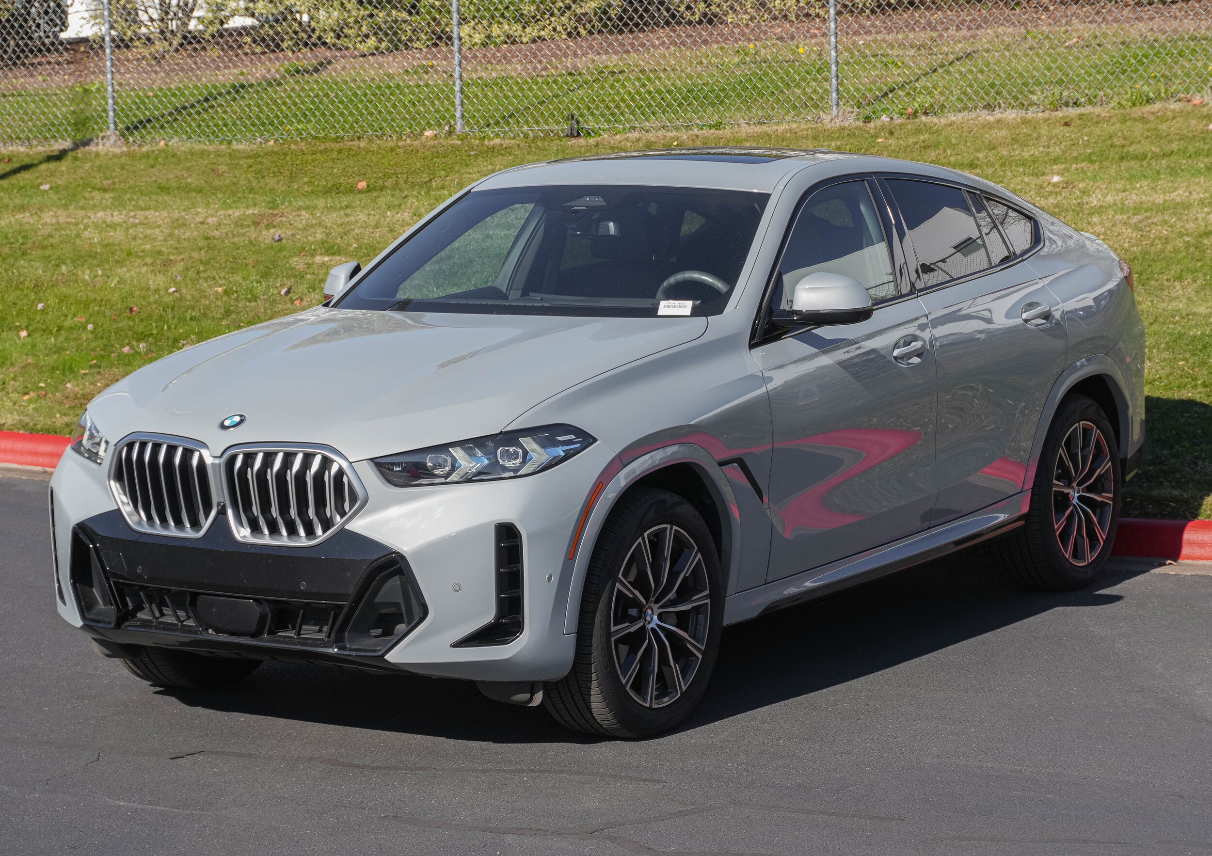 2025 Bmw X6 xDrive40i photo 3
