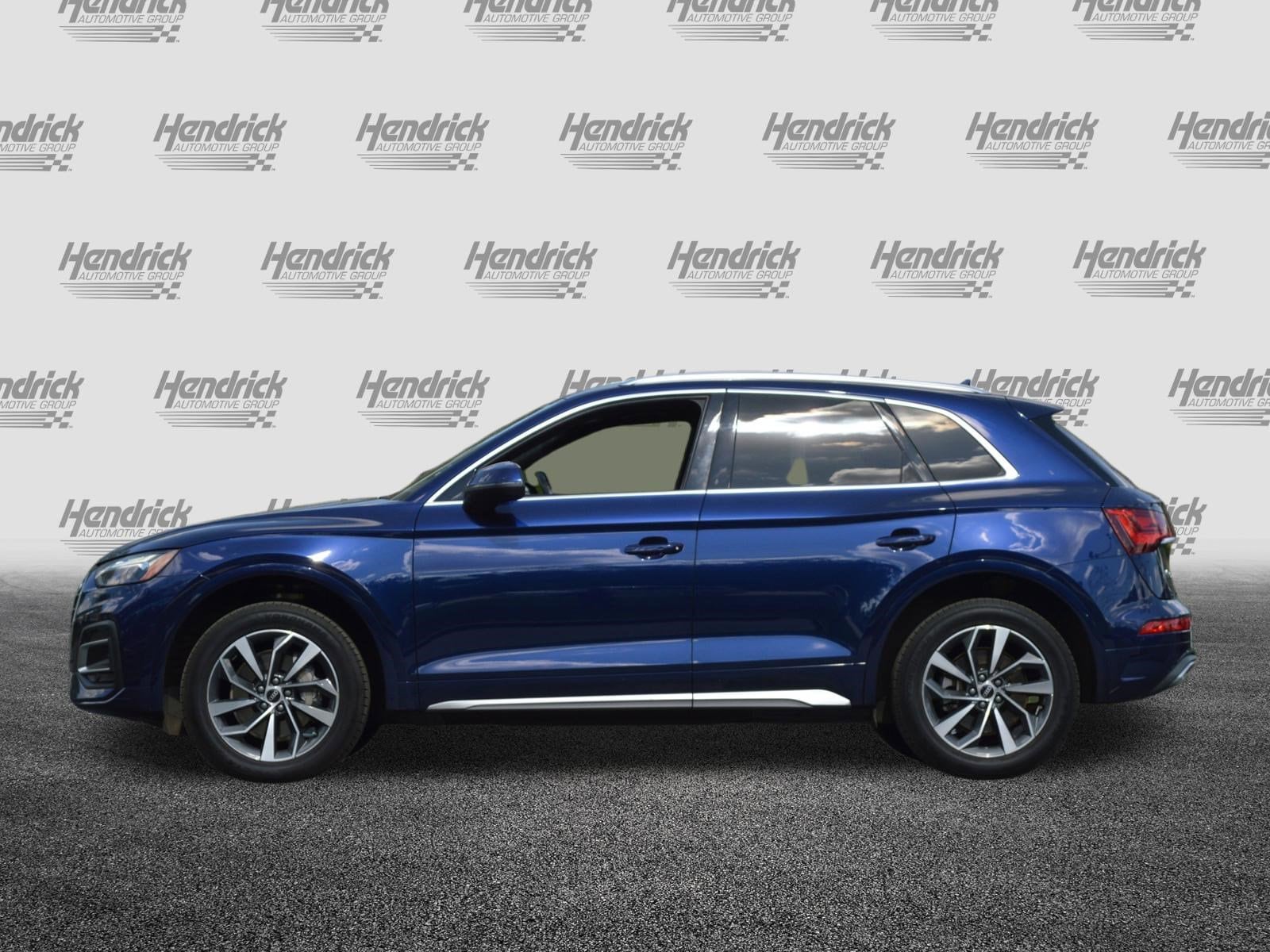 2021 Audi Q5 Premium Plus photo 3