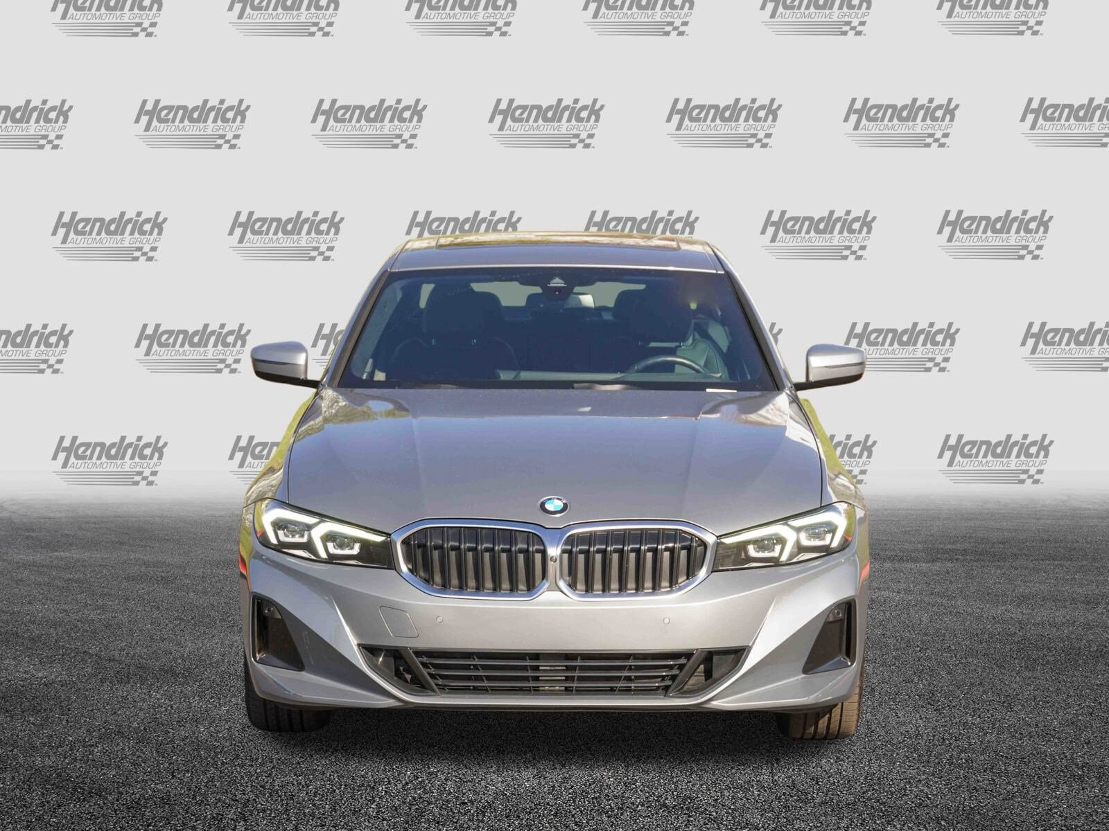 2024 Bmw 330i photo 2