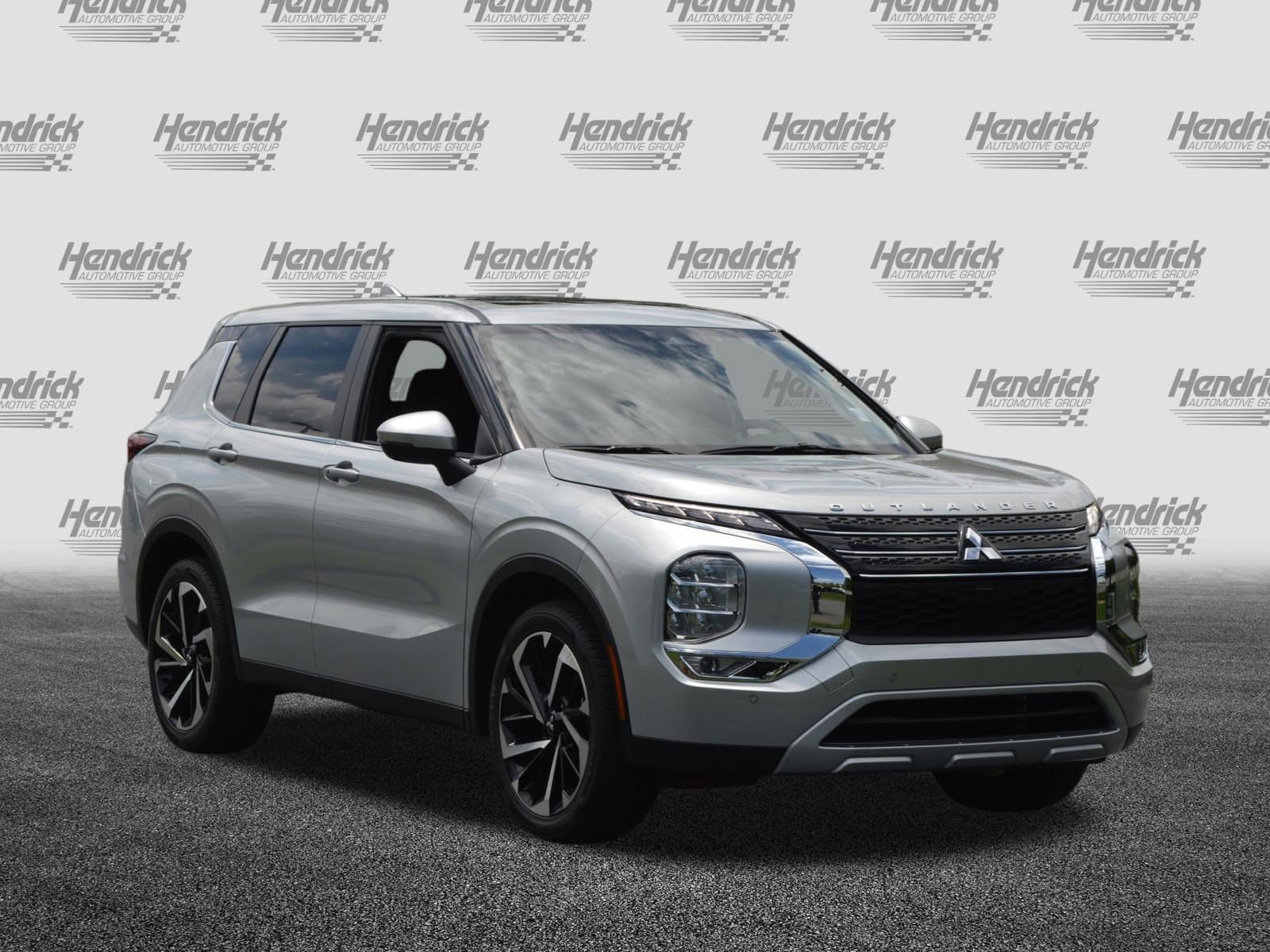 Mitsubishi Outlander SE