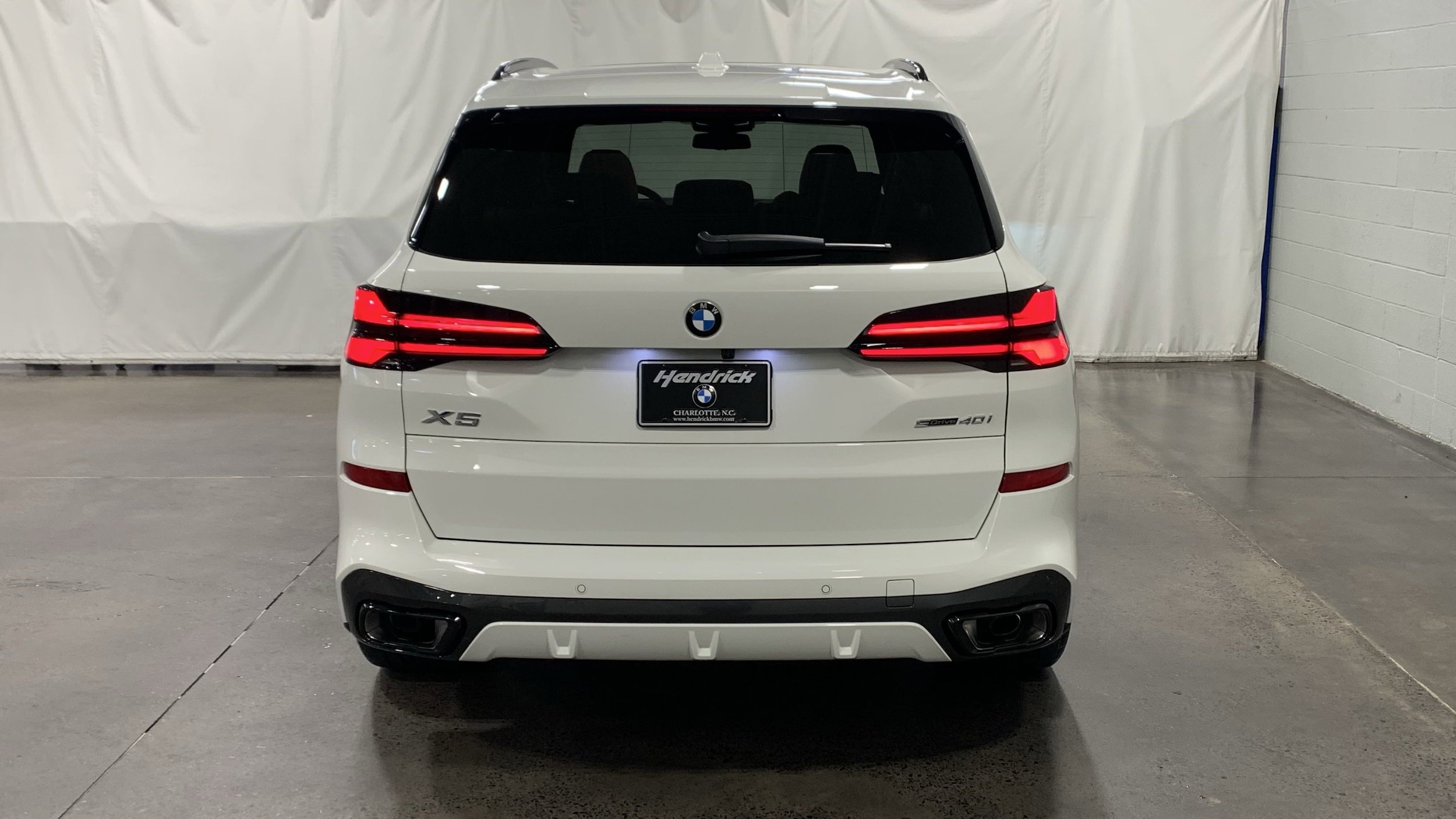 2026 BMW X5 sDrive40i photo 6