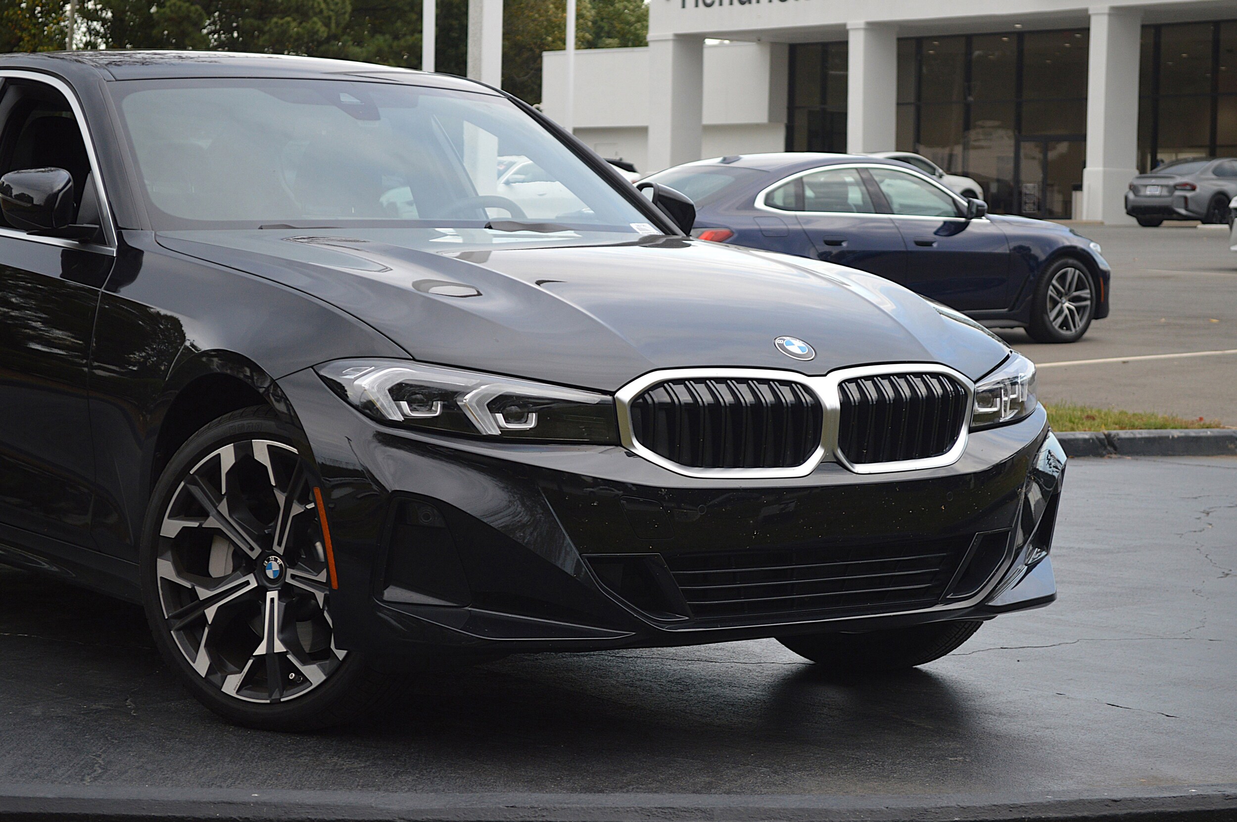 2025 Bmw 330i photo 3