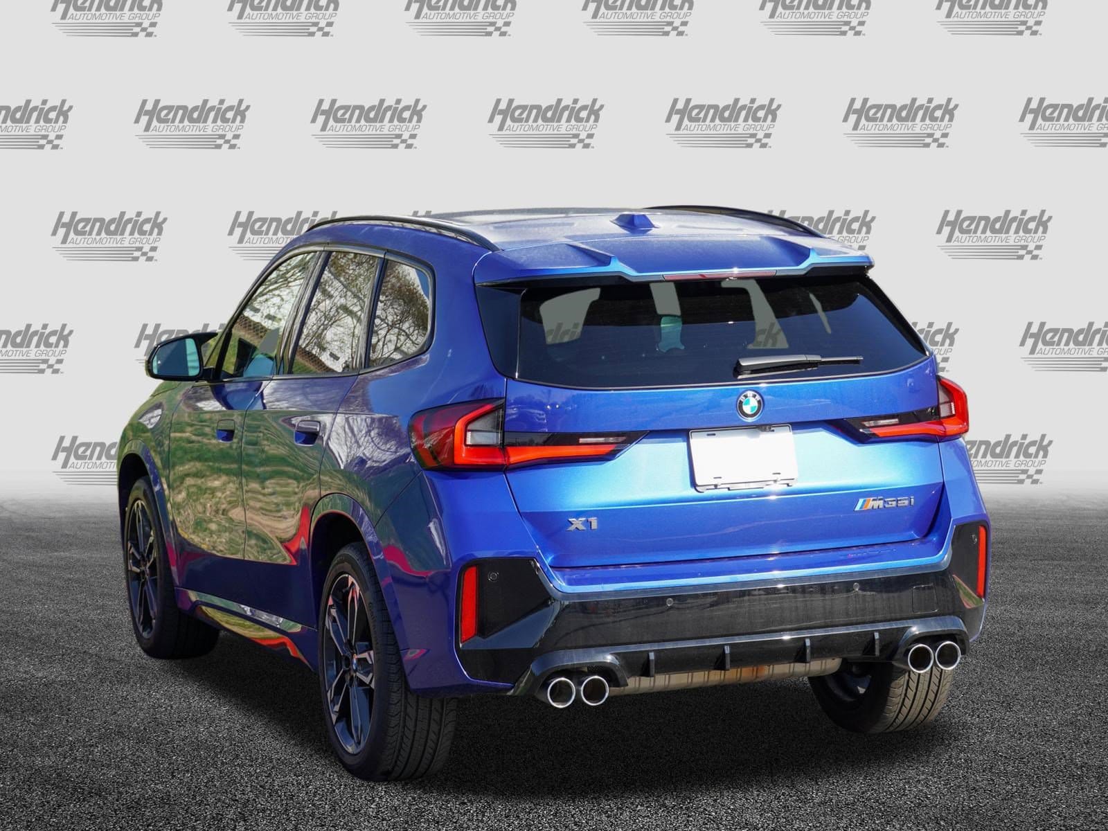 2025 BMW X1 M35i photo 6