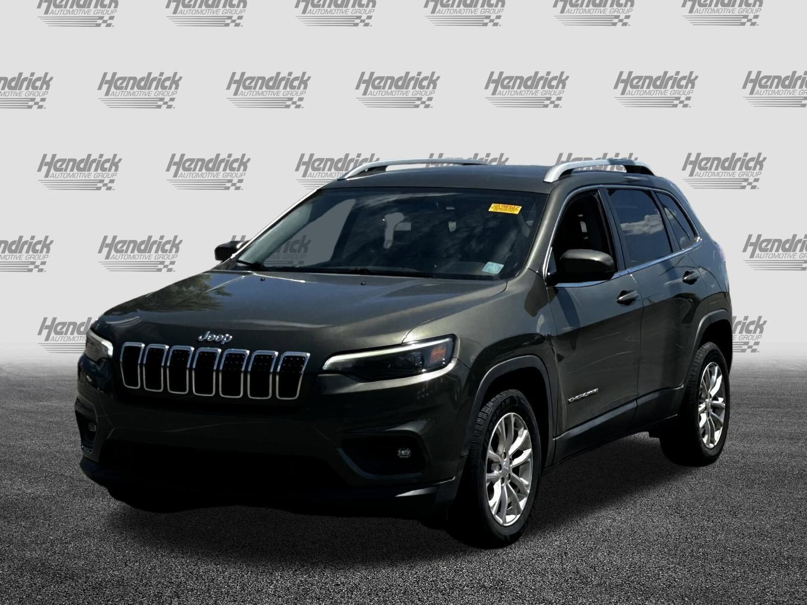 2019 Jeep Cherokee Latitude photo 2