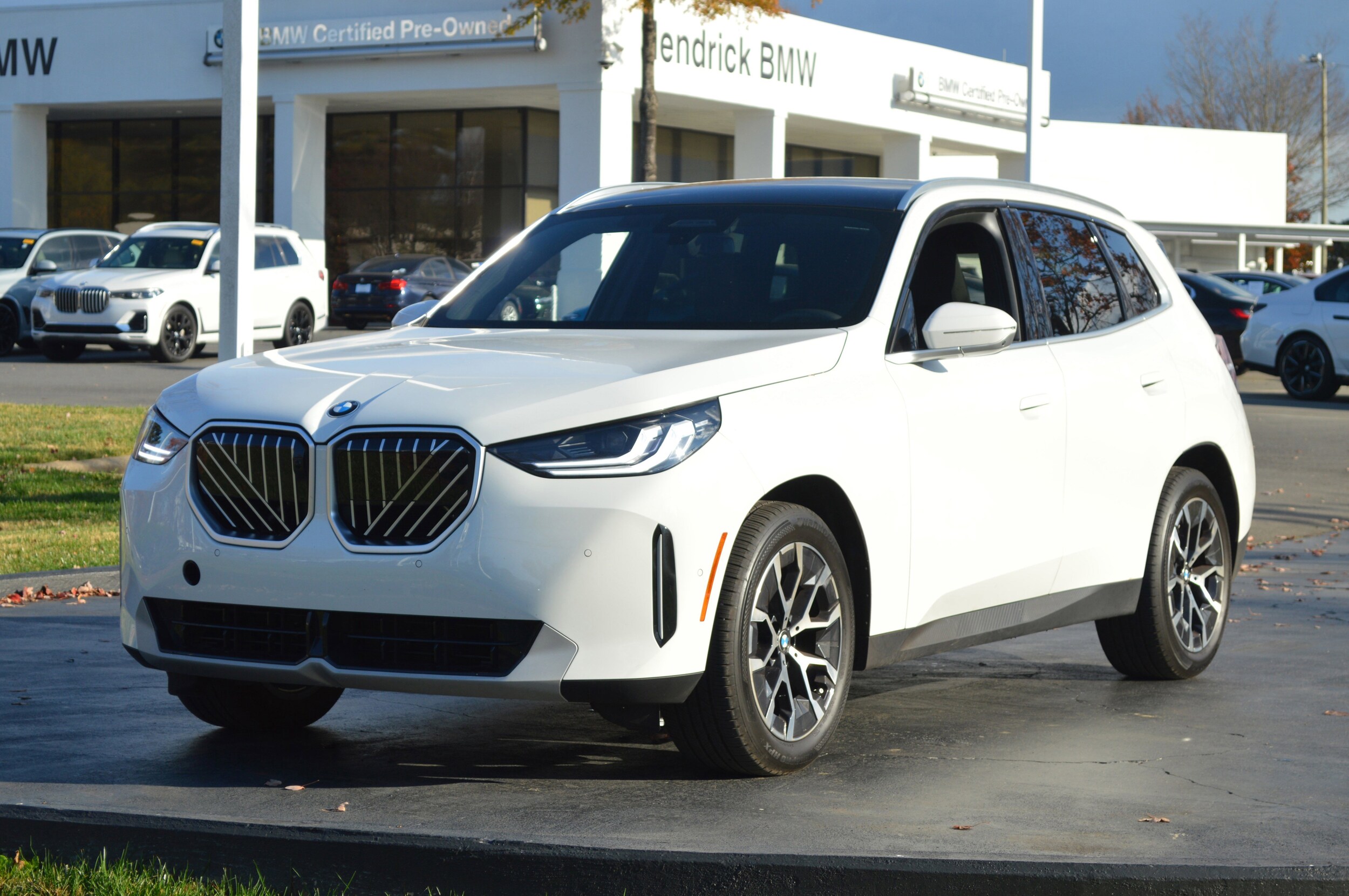 2025 BMW X3 30 xDrive photo 6