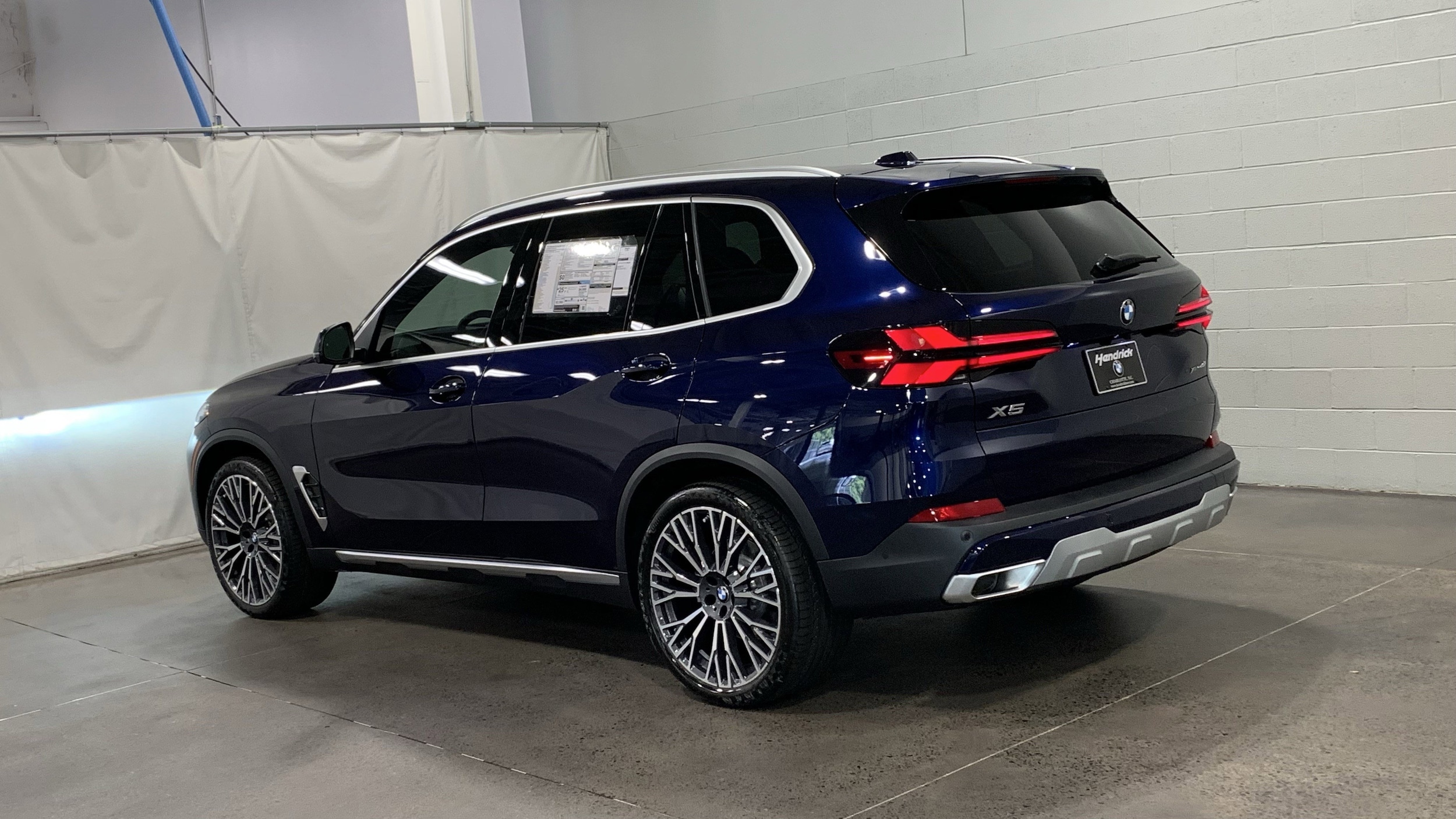 2026 BMW X5 xDrive40i photo 5