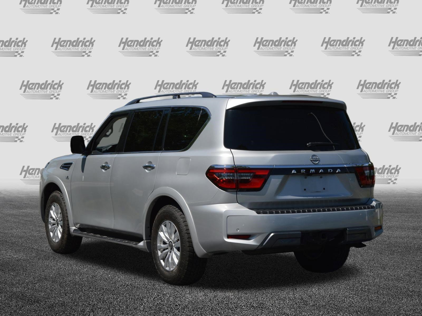 2021 Nissan Armada SV photo 3
