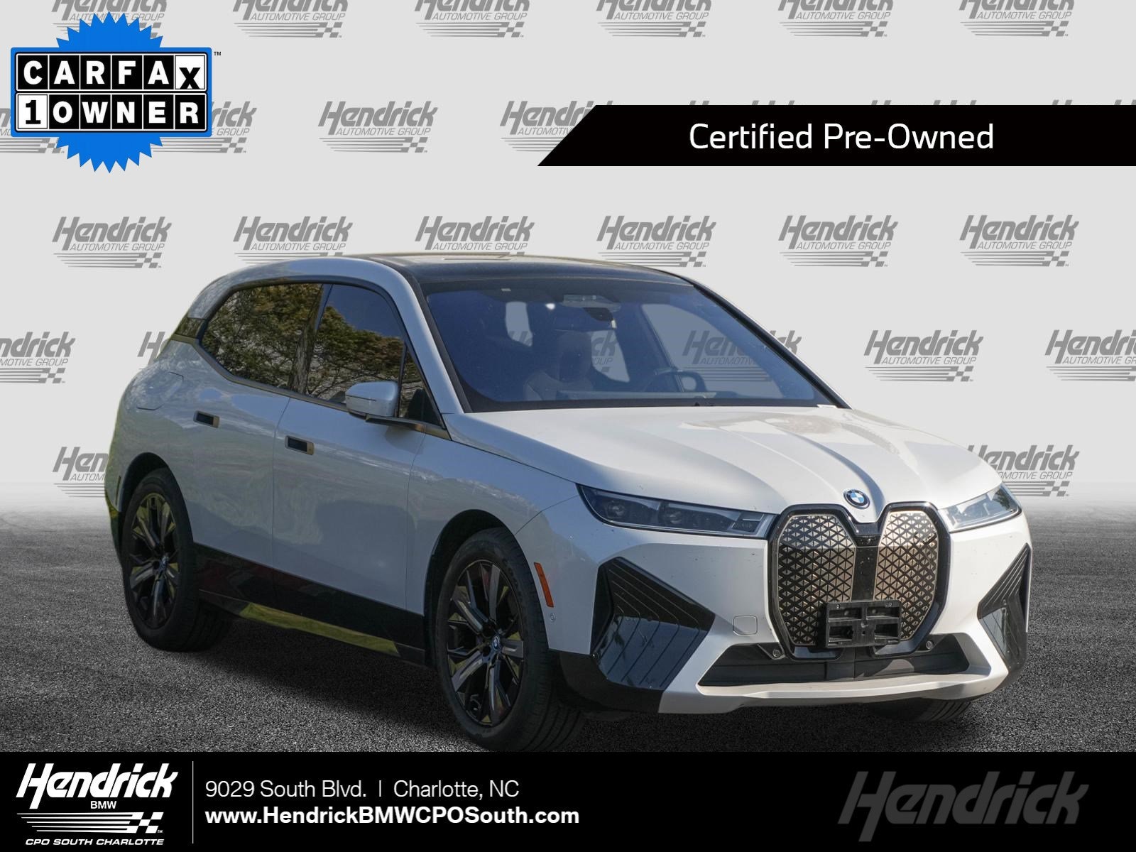 2023 BMW iX xDrive50's photo
