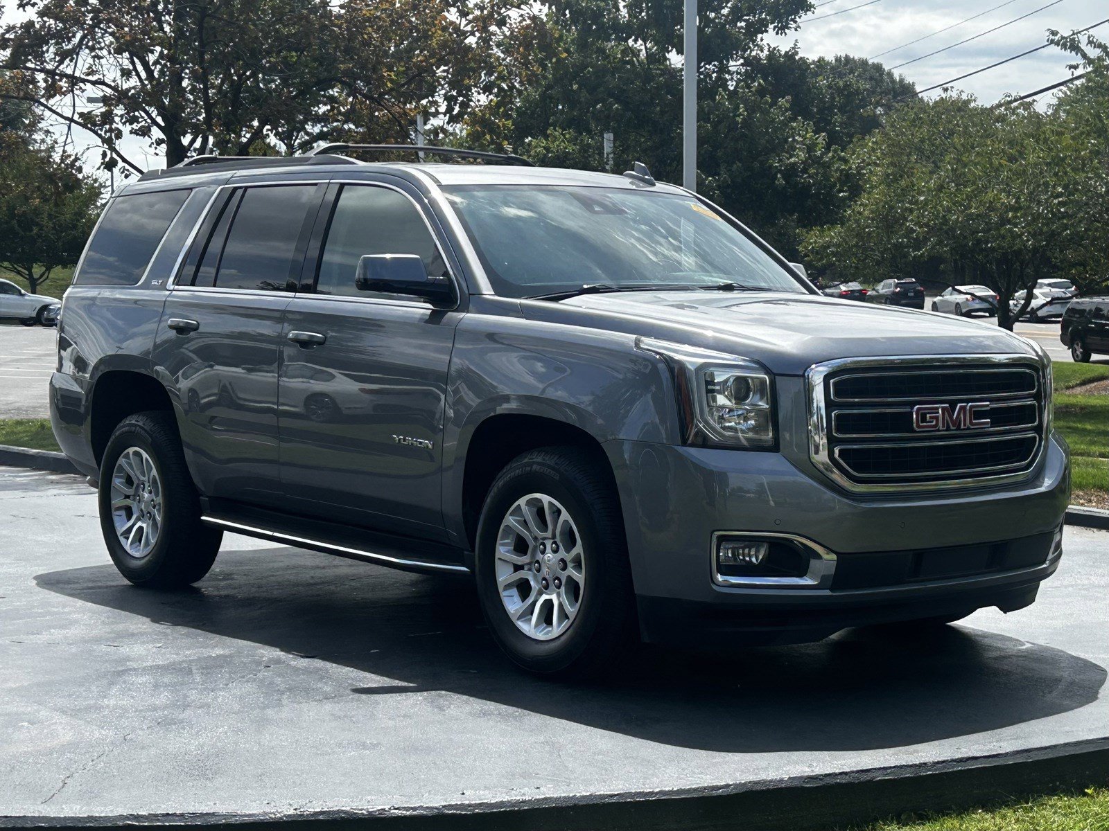 Used 2020 GMC Yukon SLT with VIN 1GKS1BKC8LR197741 for sale in Kansas City