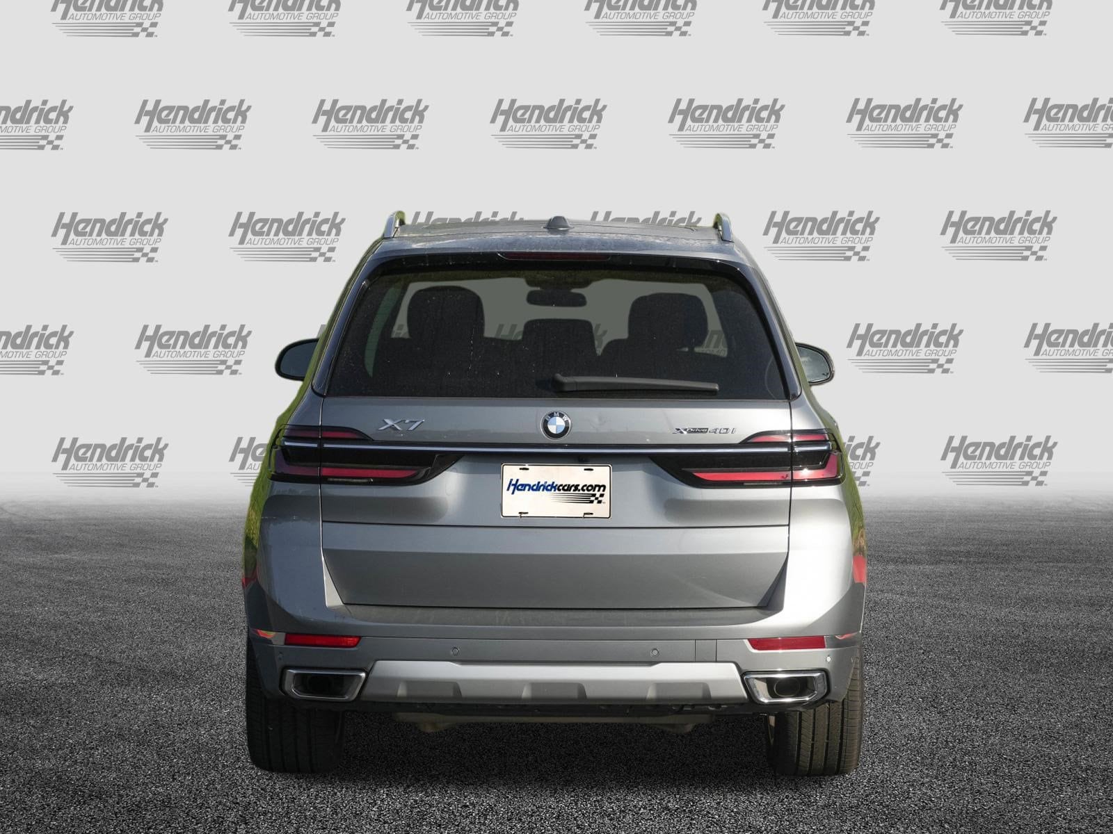 2026 BMW X7 xDrive40i photo 3