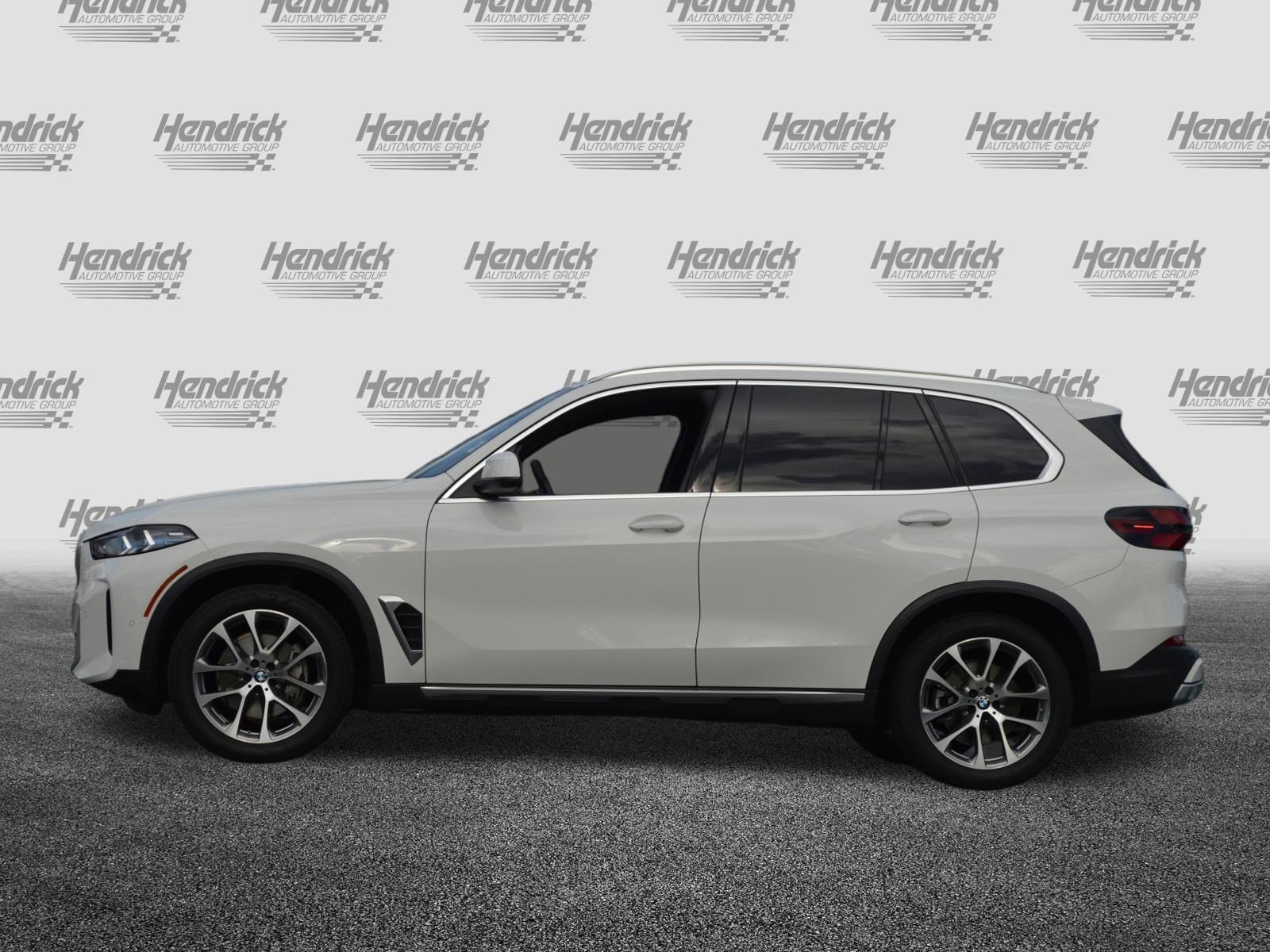 2024 BMW X5 xDrive40i photo 3