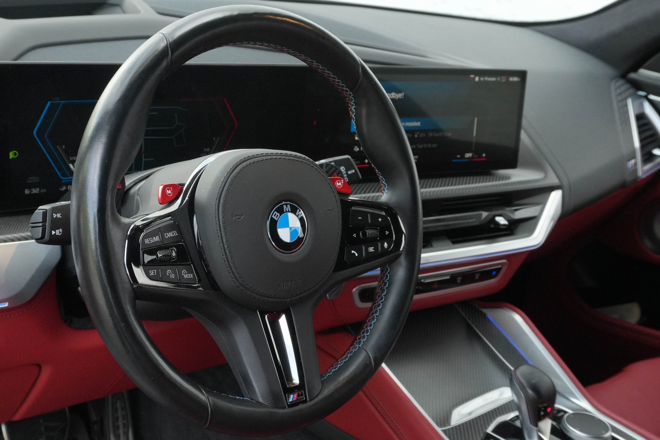 BMW XM
