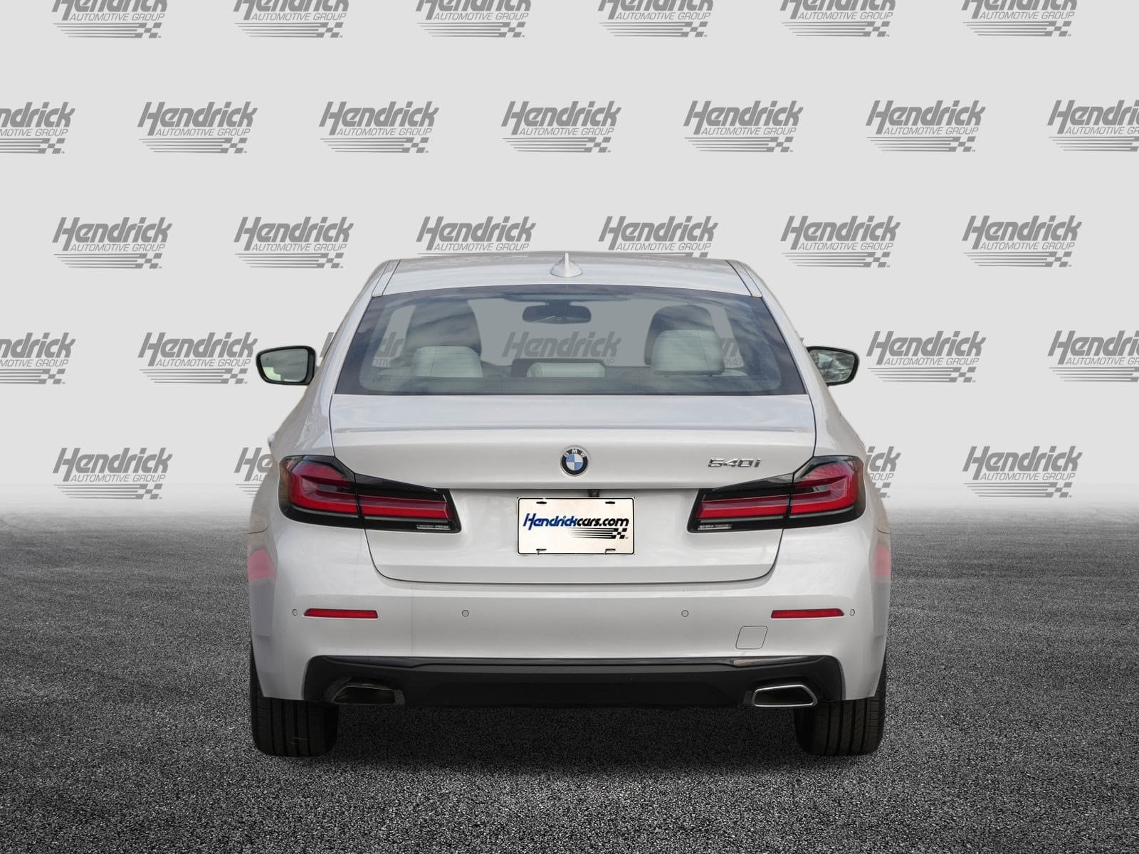 2023 BMW 5 Series 540i photo 6