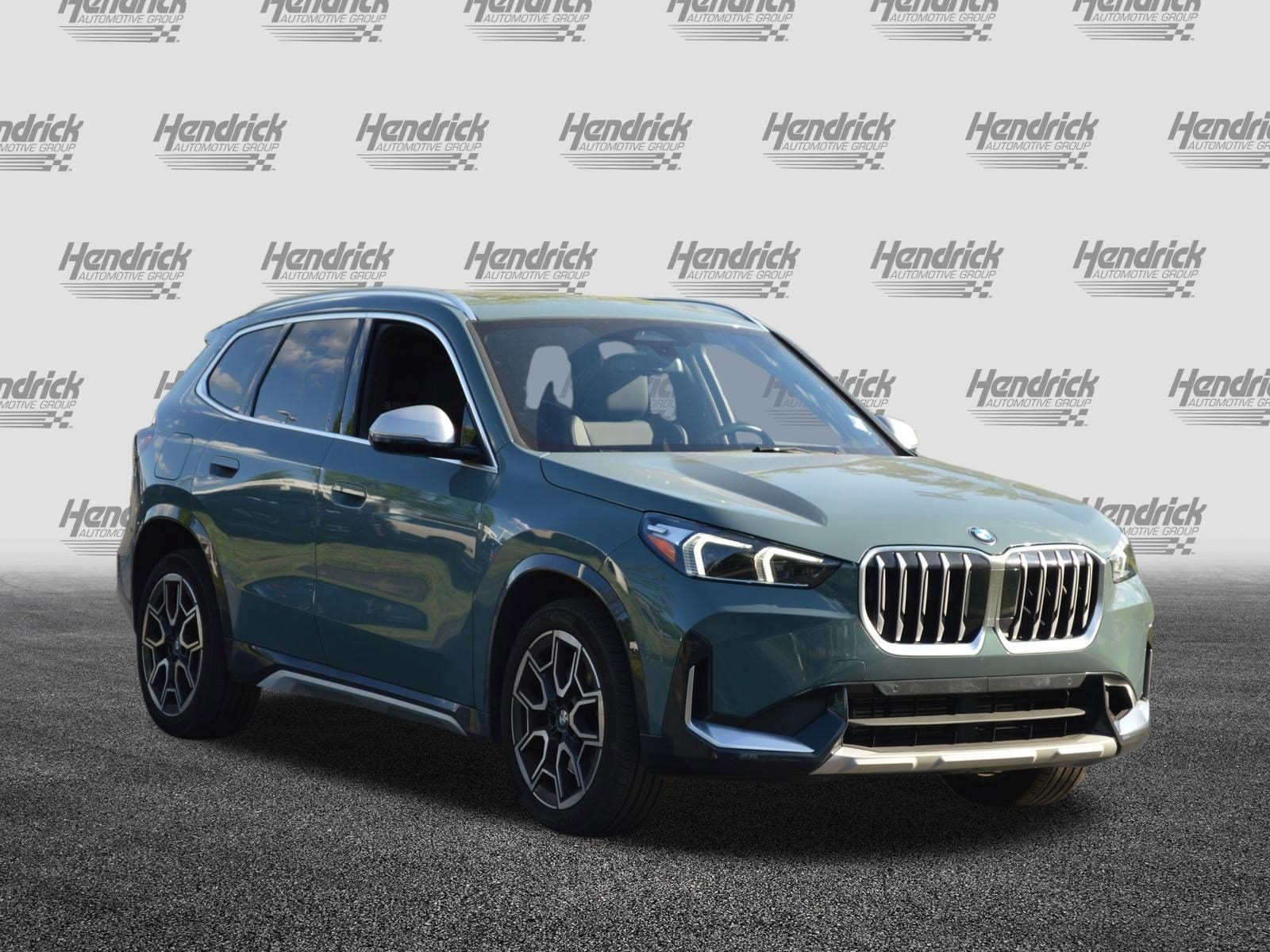 2023 BMW X1 xDrive28i photo 4
