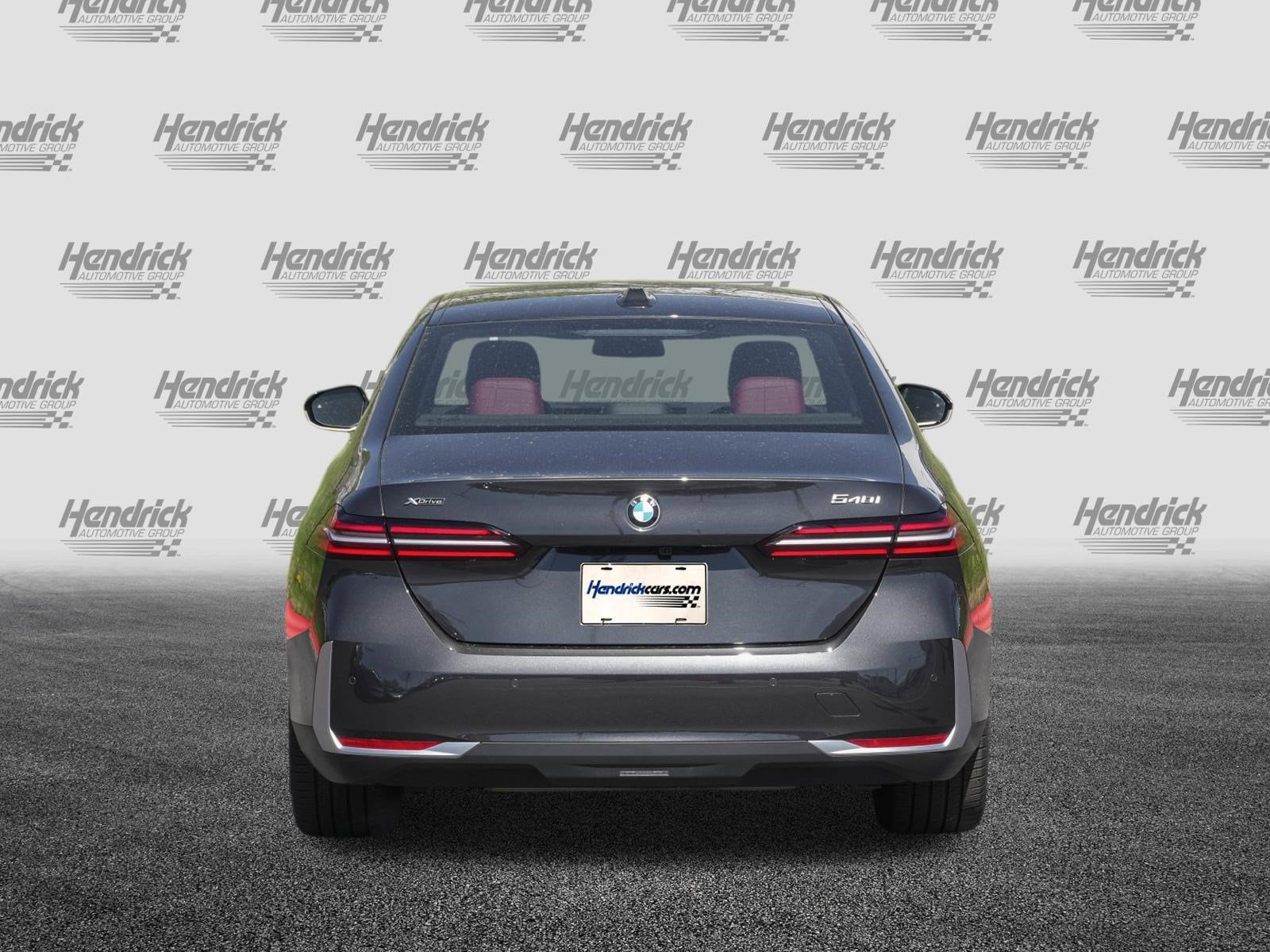 2026 BMW 5 Series 540i xDrive photo 3