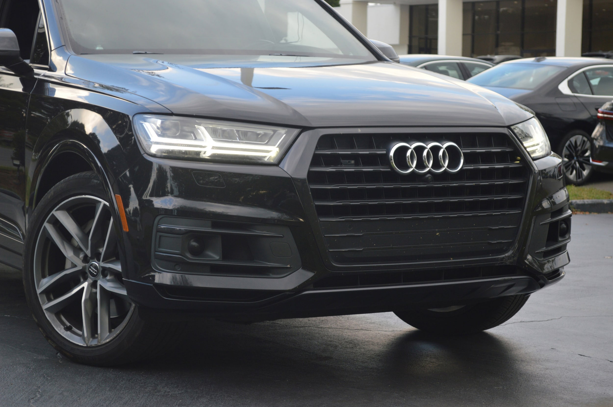 2018 Audi Q7 Prestige photo 2