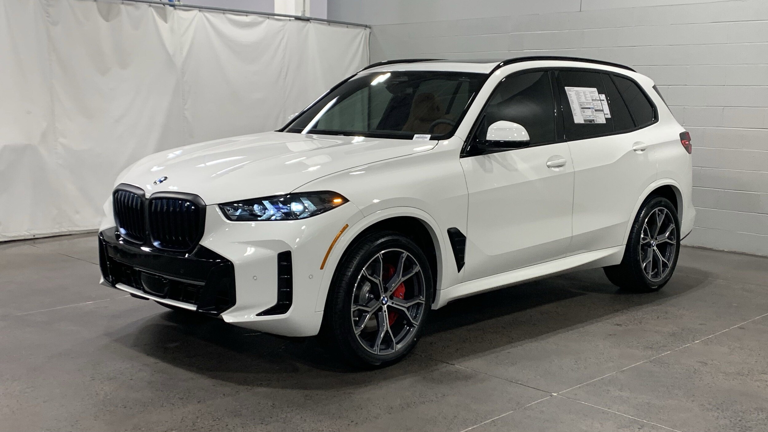 2026 BMW X5 sDrive40i photo 2