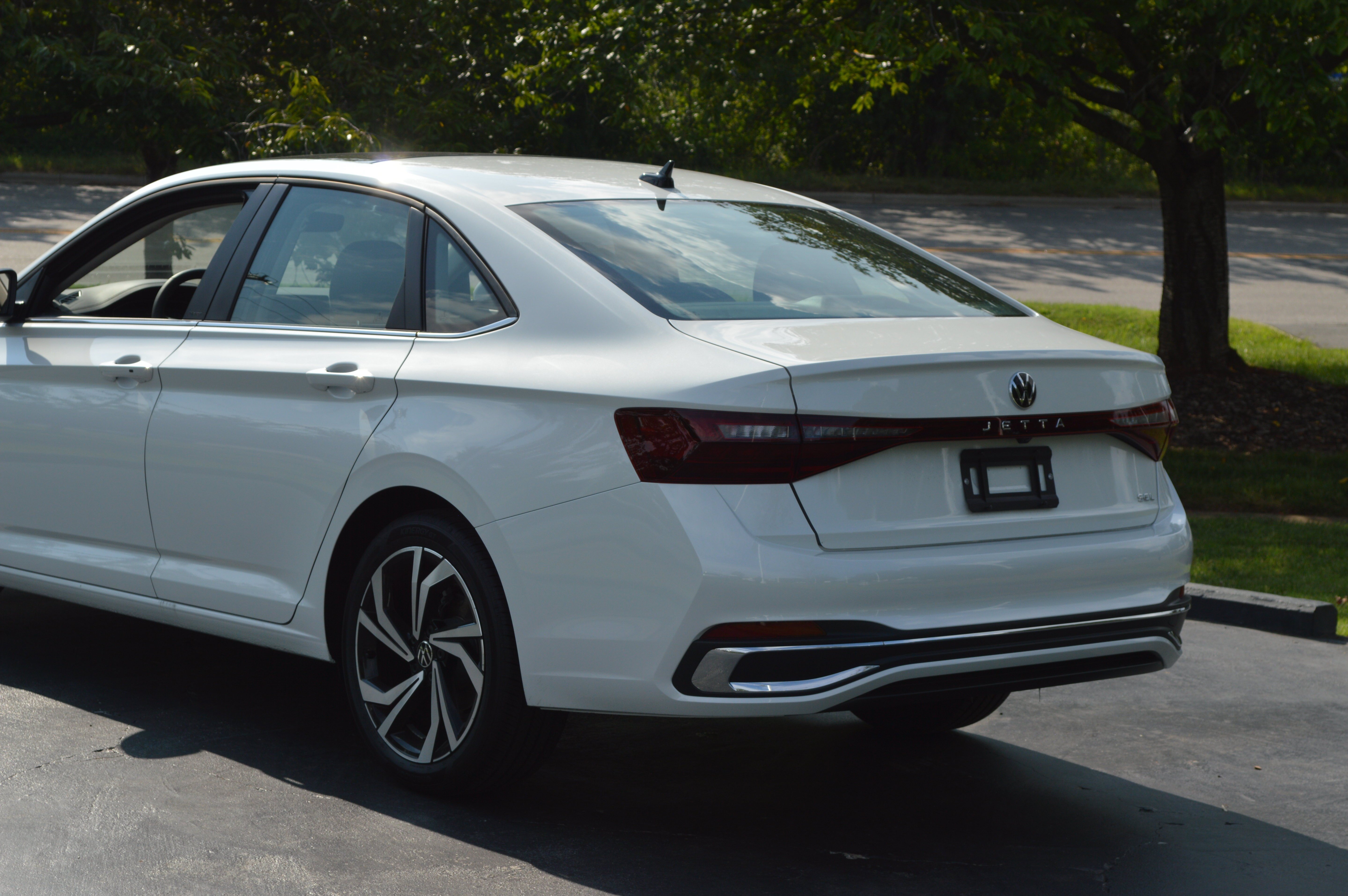 Used 2026 Volkswagen Jetta SEL Sedan