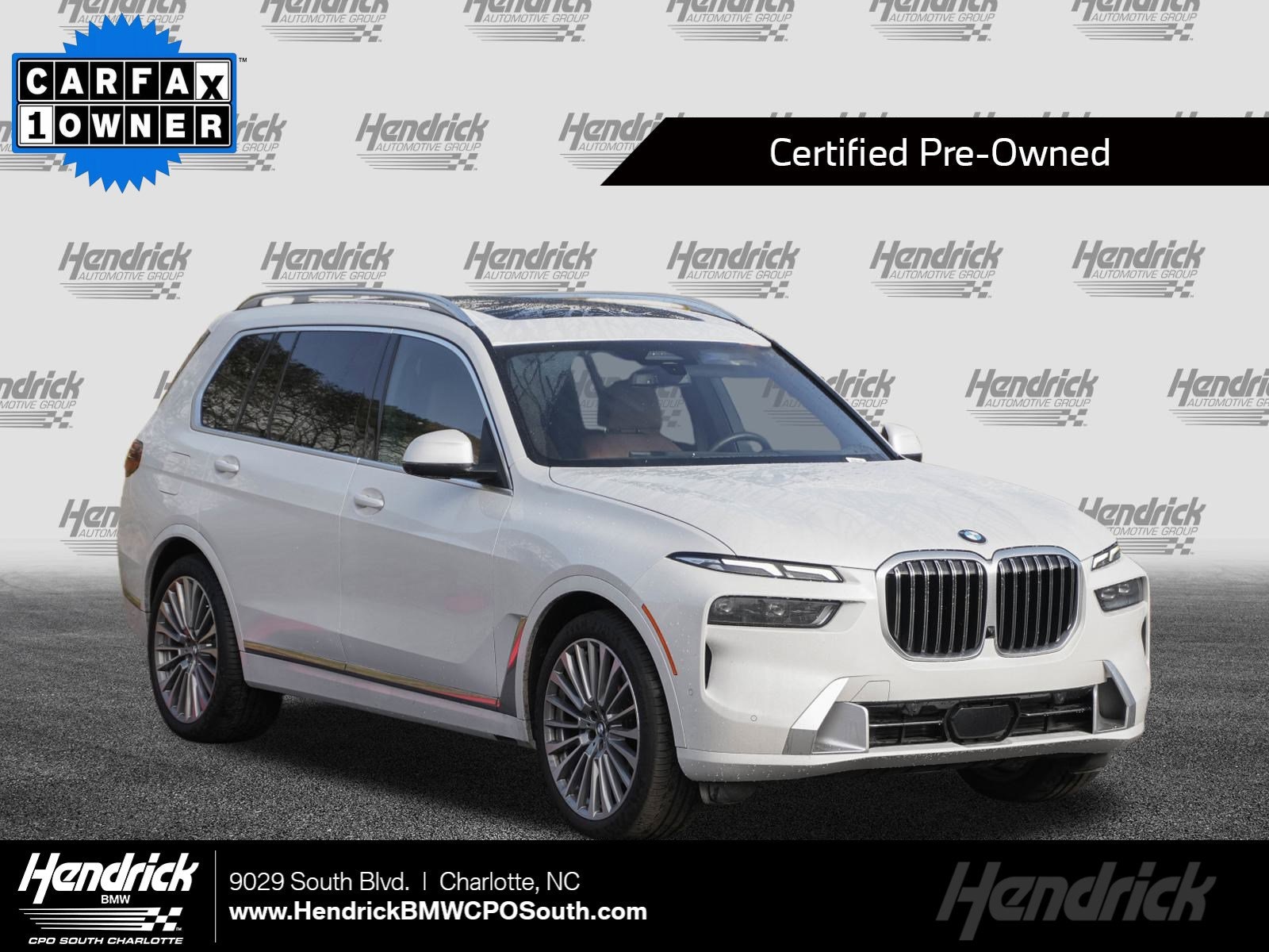2023 BMW X7 40i's photo