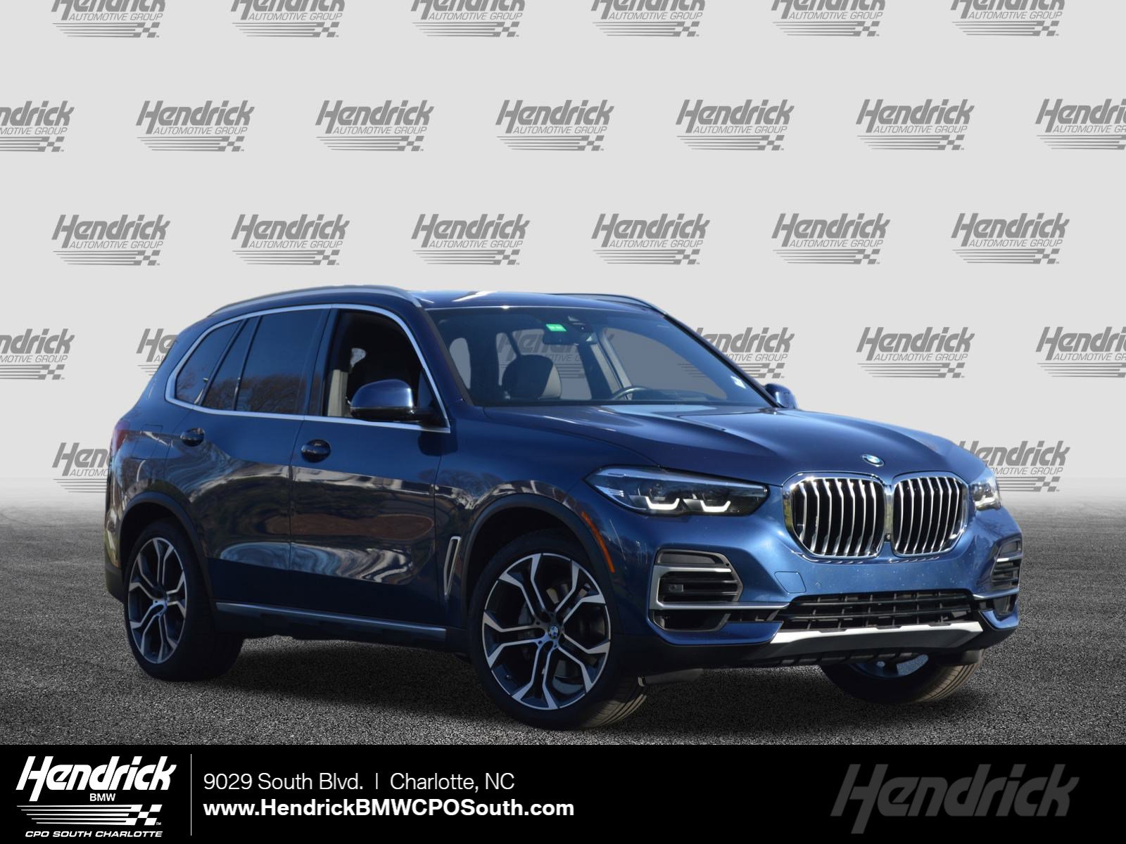 2022 BMW X5 40i's photo