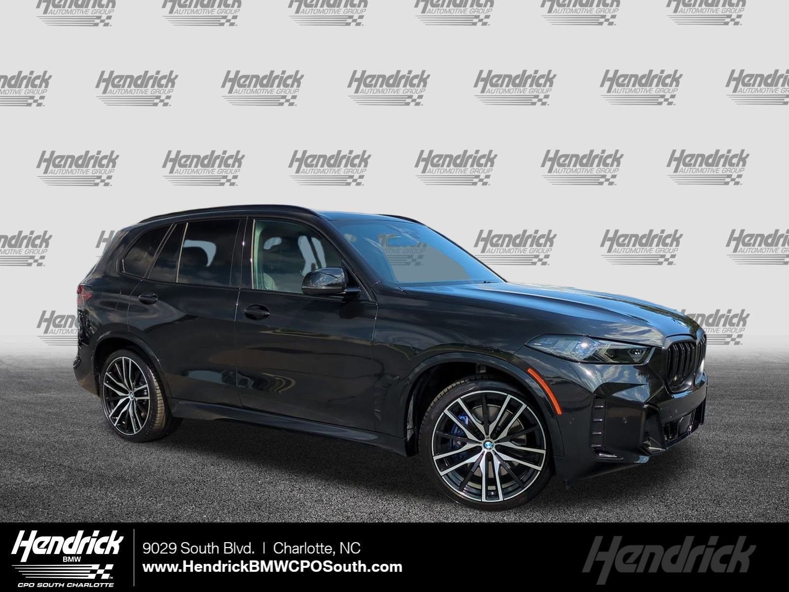 2024 BMW X5 M60i's photo