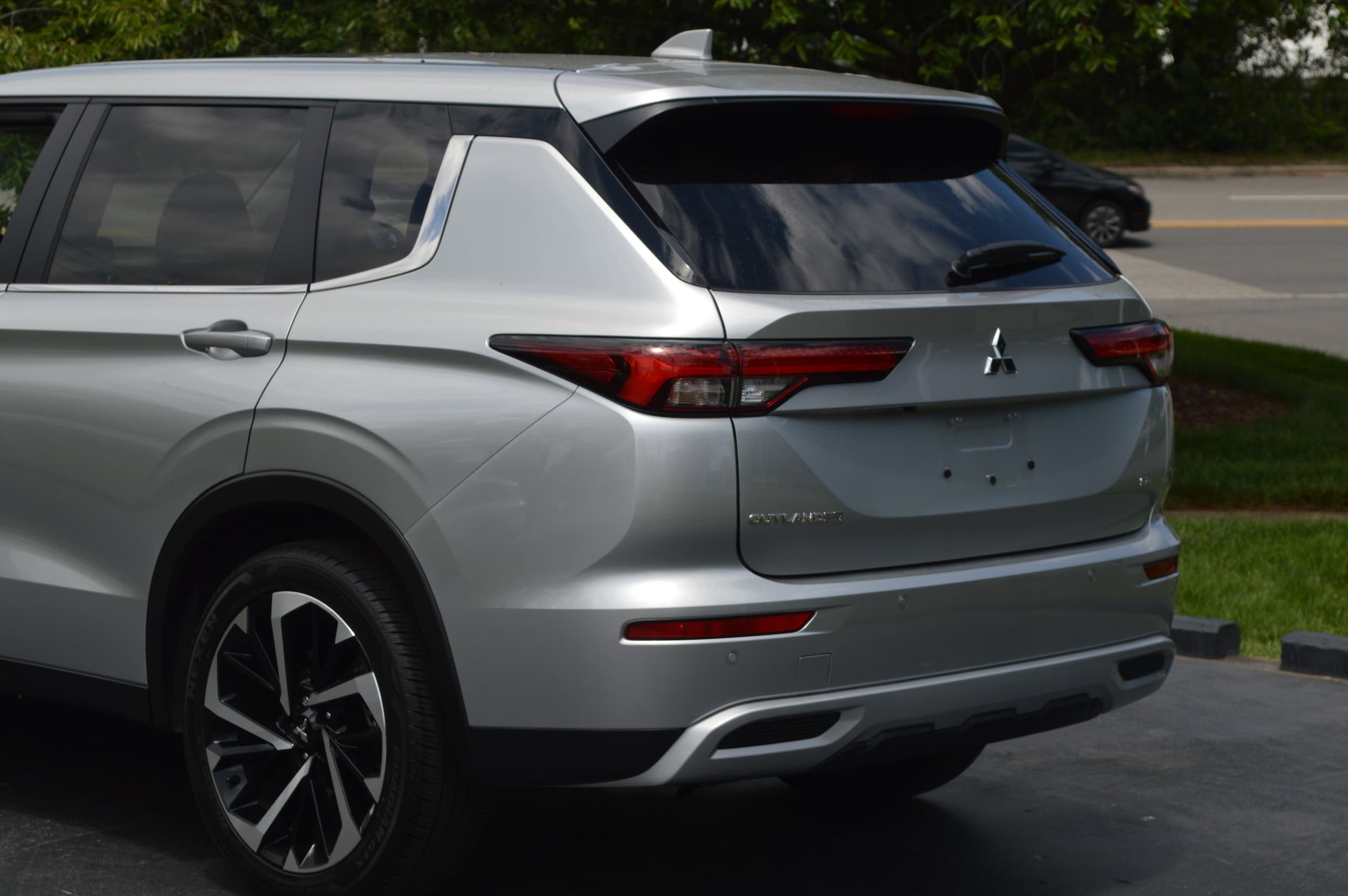 Mitsubishi Outlander SE
