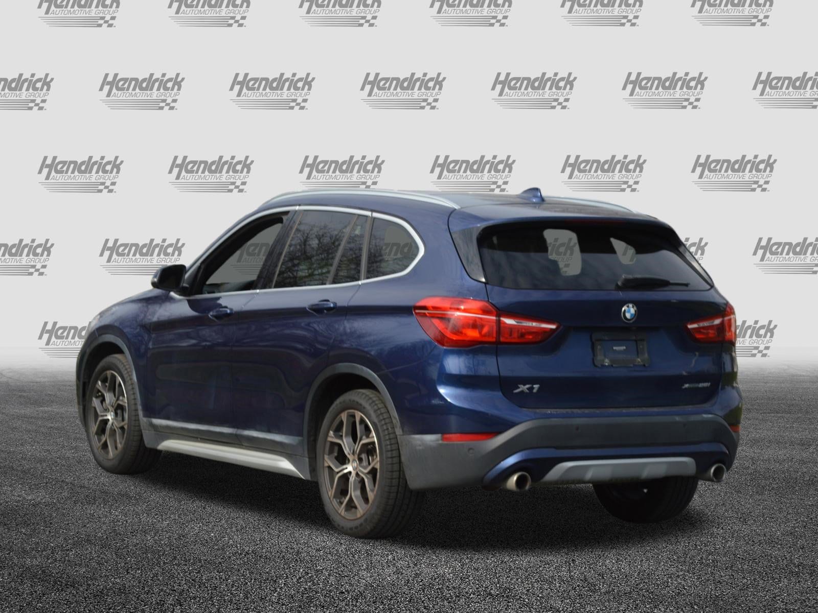 2020 BMW X1 xDrive28i photo 3