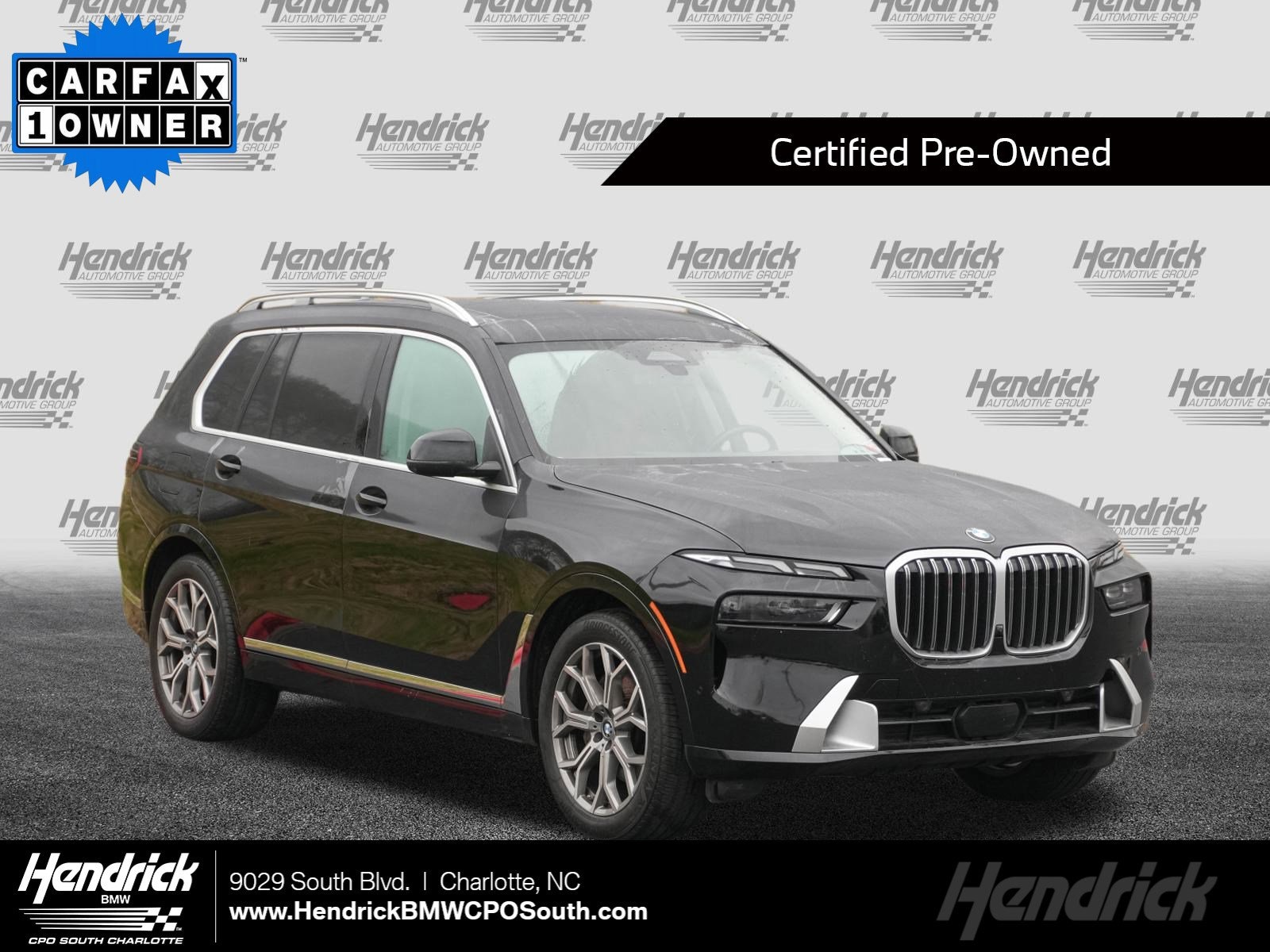 2023 BMW X7 40i's photo