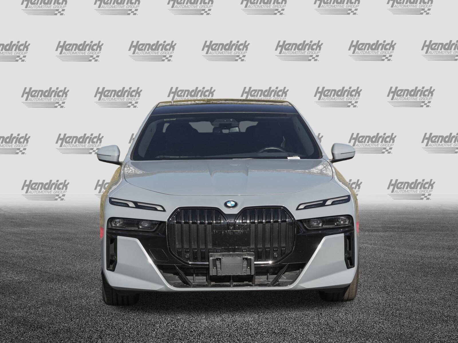 2023 Bmw 740i 7-series photo 3