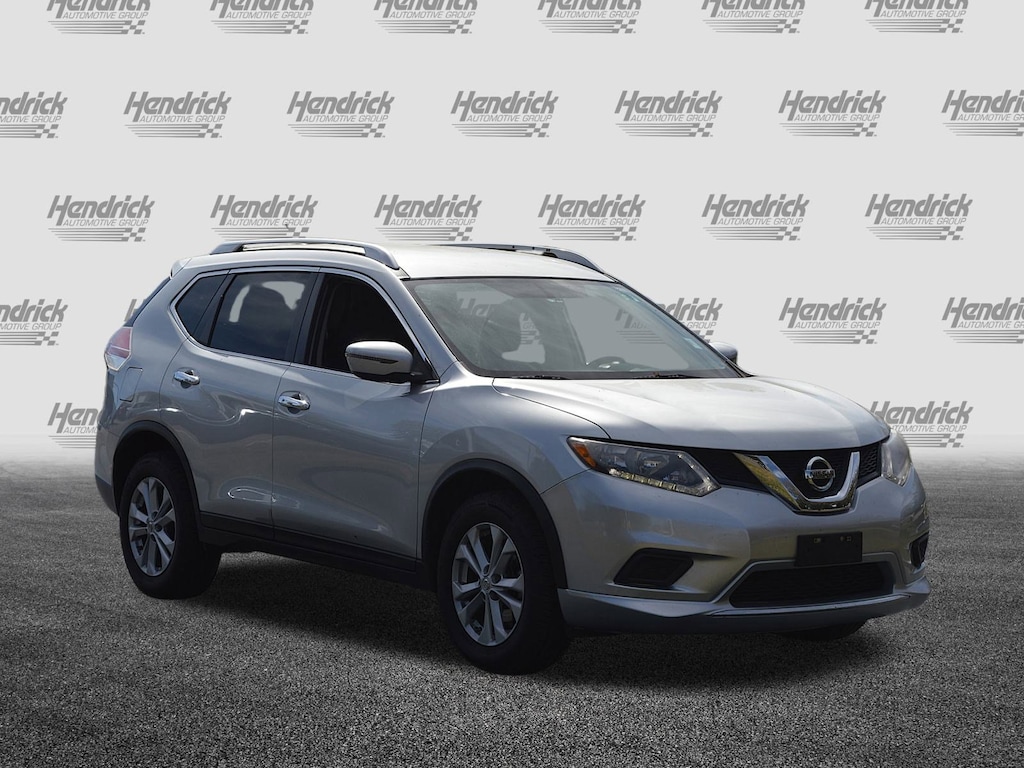 Used 2016 Nissan Rogue SV SUV